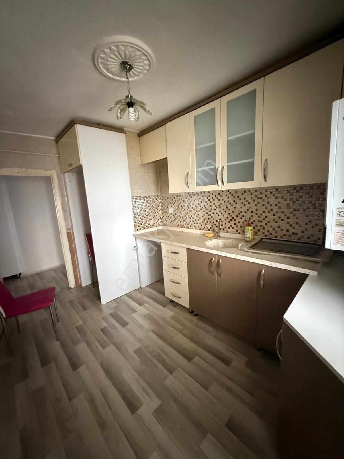 (3288) Çaldıran Da En Üst Kat Bağımsız Geniş M2 Fırsat Dairesi - Görsel 5