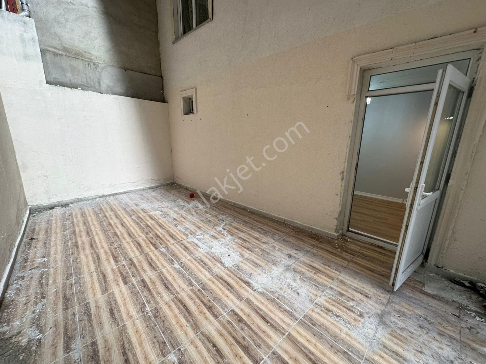 Ercin Yapı'dan Metrobüse Yürüme Mesafesinde Hazır Kiracılı Daire - Görsel 7