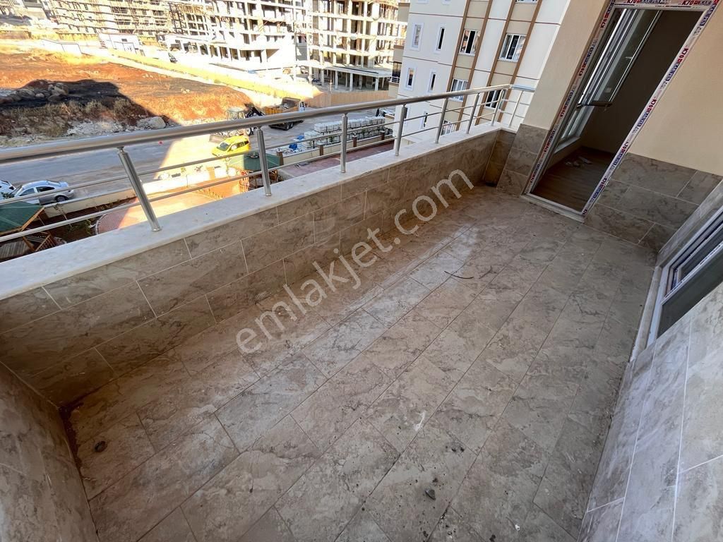 Emir Gayrimenkulden Belkız Da 2+1 Masrsfsız Ara Kat Daire - Görsel 9