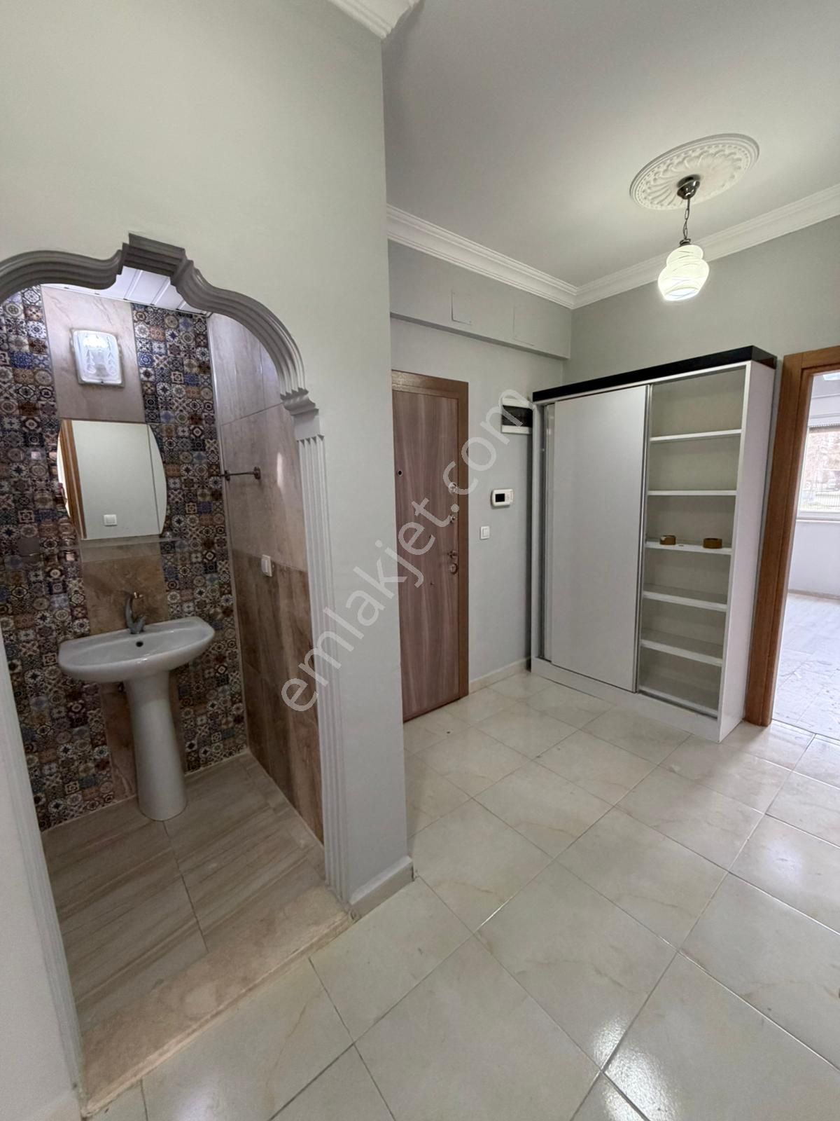 Das Gayrimenkulden Kiralık 3+1 Daire Akçaalan Mahallesin'de - Görsel 5