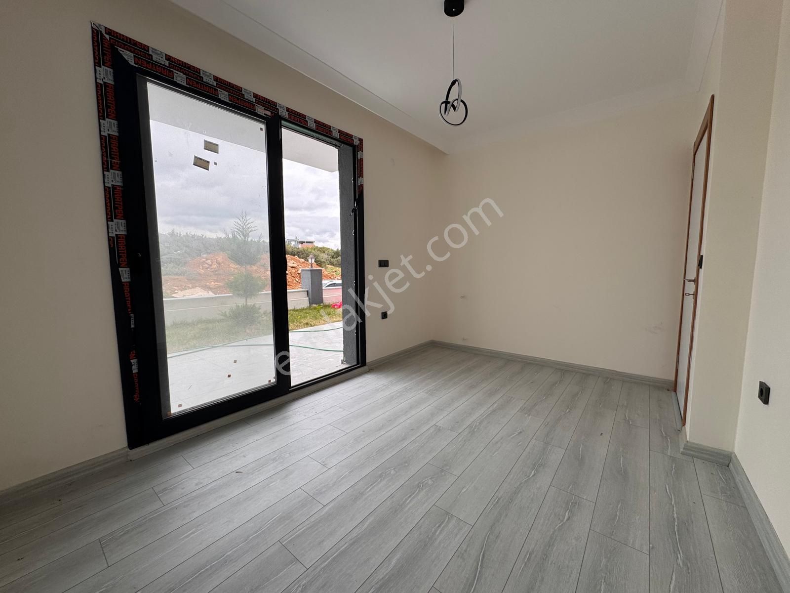 Didim Efeler Mah.havuzlu Site De Satılık 2+1 Ayrı Mutfak Sıfır Daire - Görsel 18