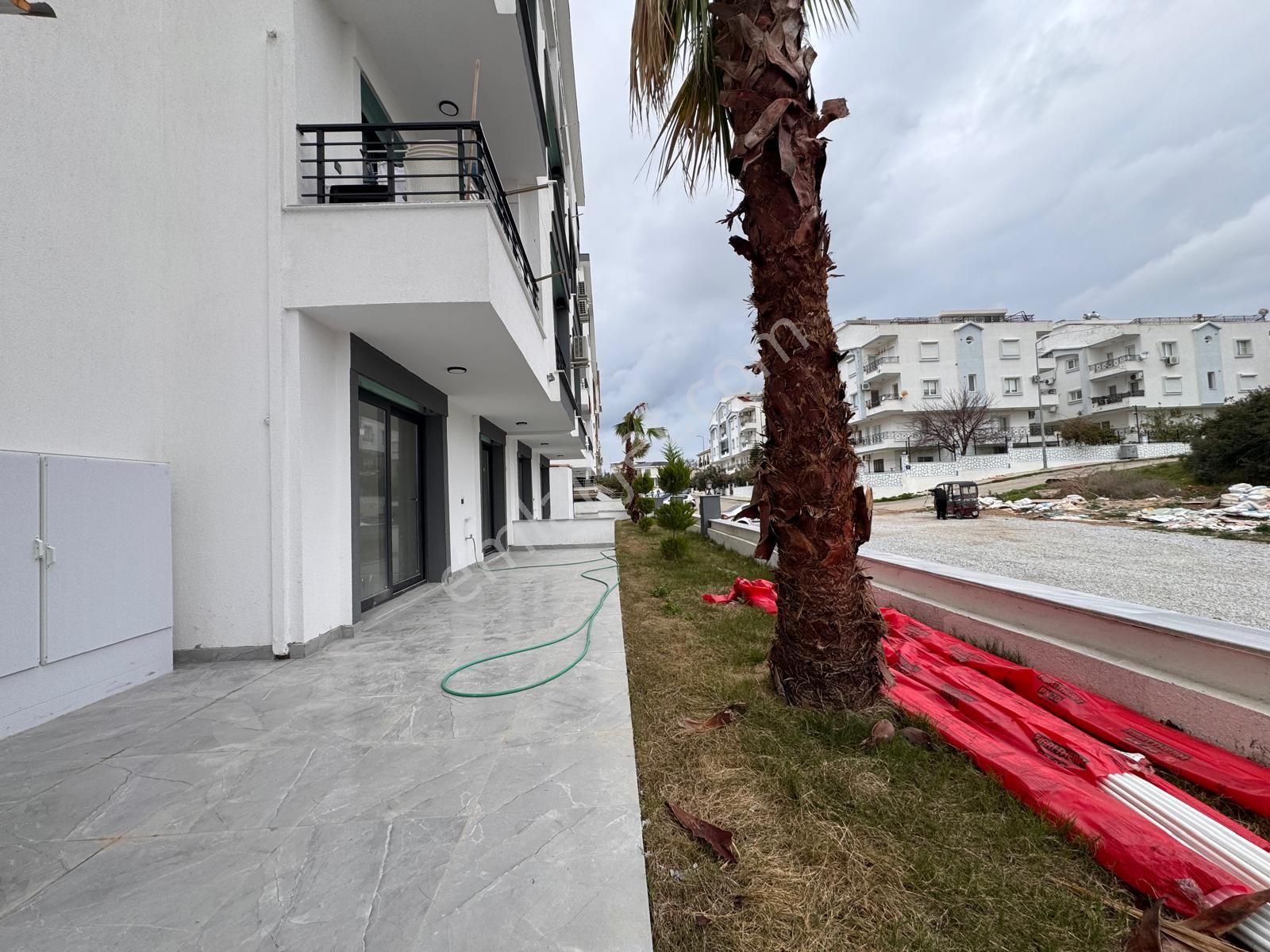 Didim Efeler Mah.havuzlu Site De Satılık 2+1 Ayrı Mutfak Sıfır Daire - Görsel 5