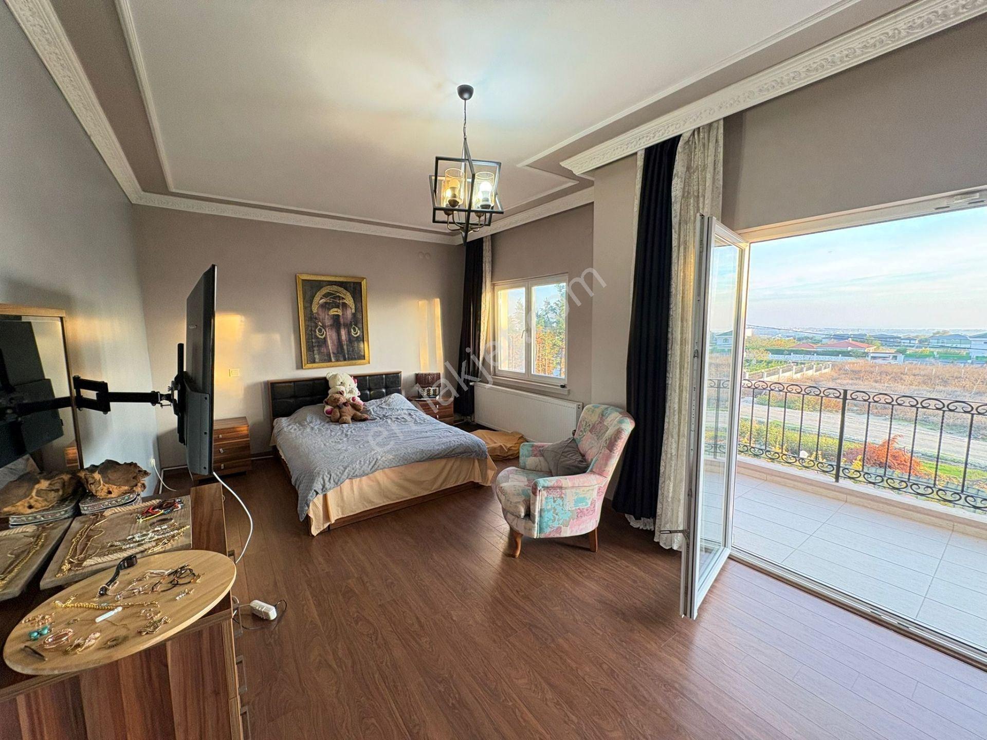 Silivri Ortaköy De 5+1 Satılık Lüks Havuzlu Villa - Görsel 20