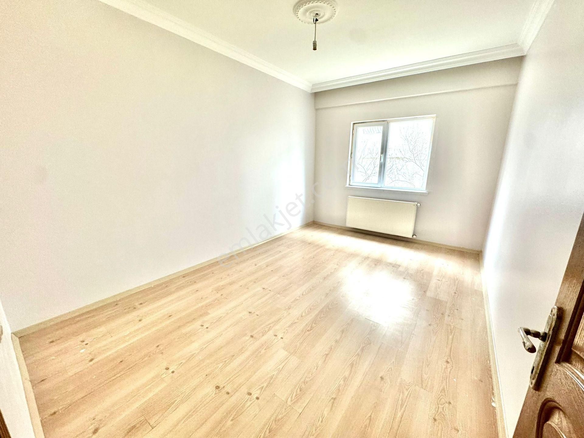 Karapürçek'te Ön Cephede Masrafsız Satılık Yüksek Giriş !! - Görsel 13