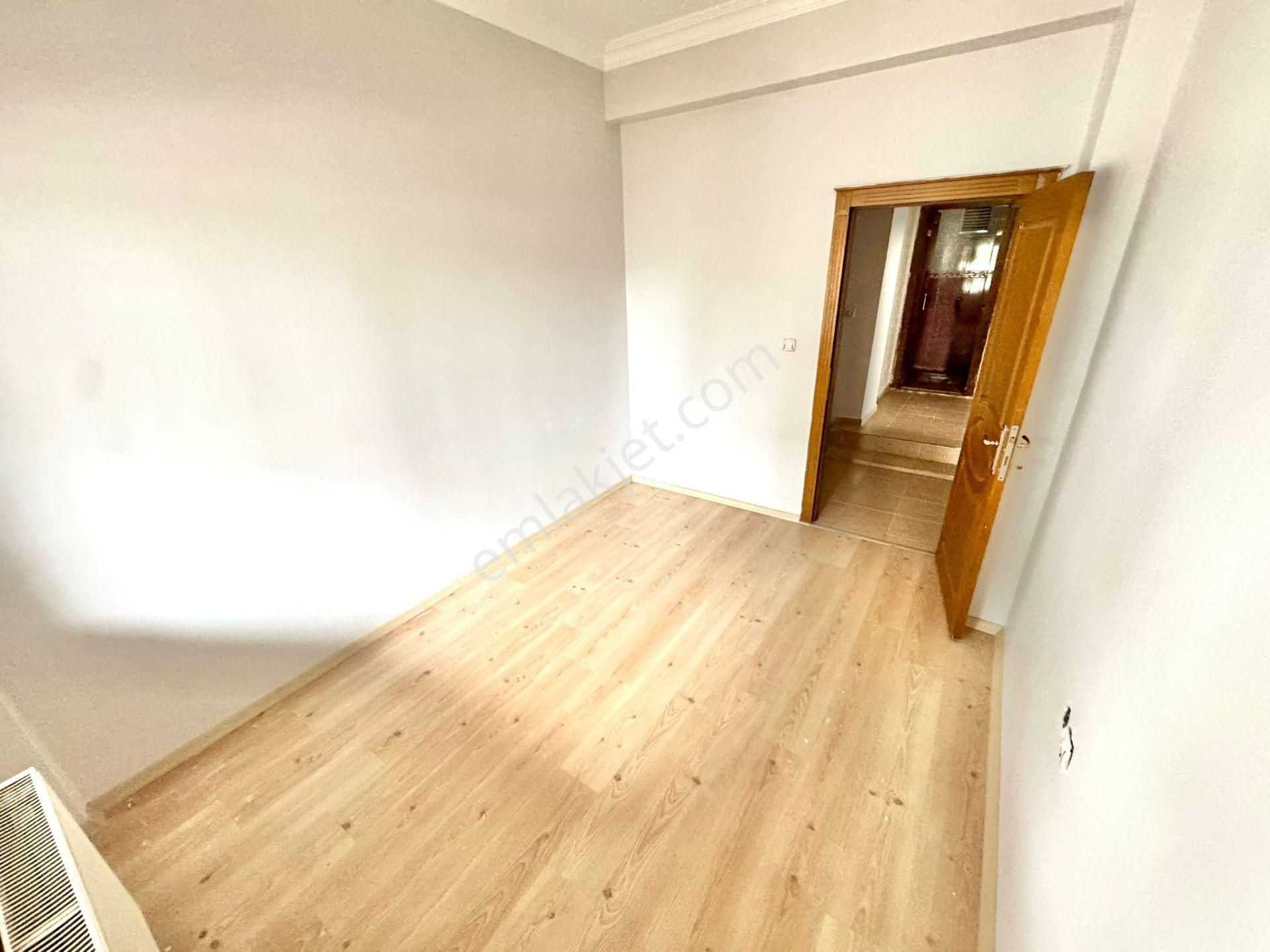 Karapürçek'te Ön Cephede Masrafsız Satılık Yüksek Giriş !! - Görsel 18