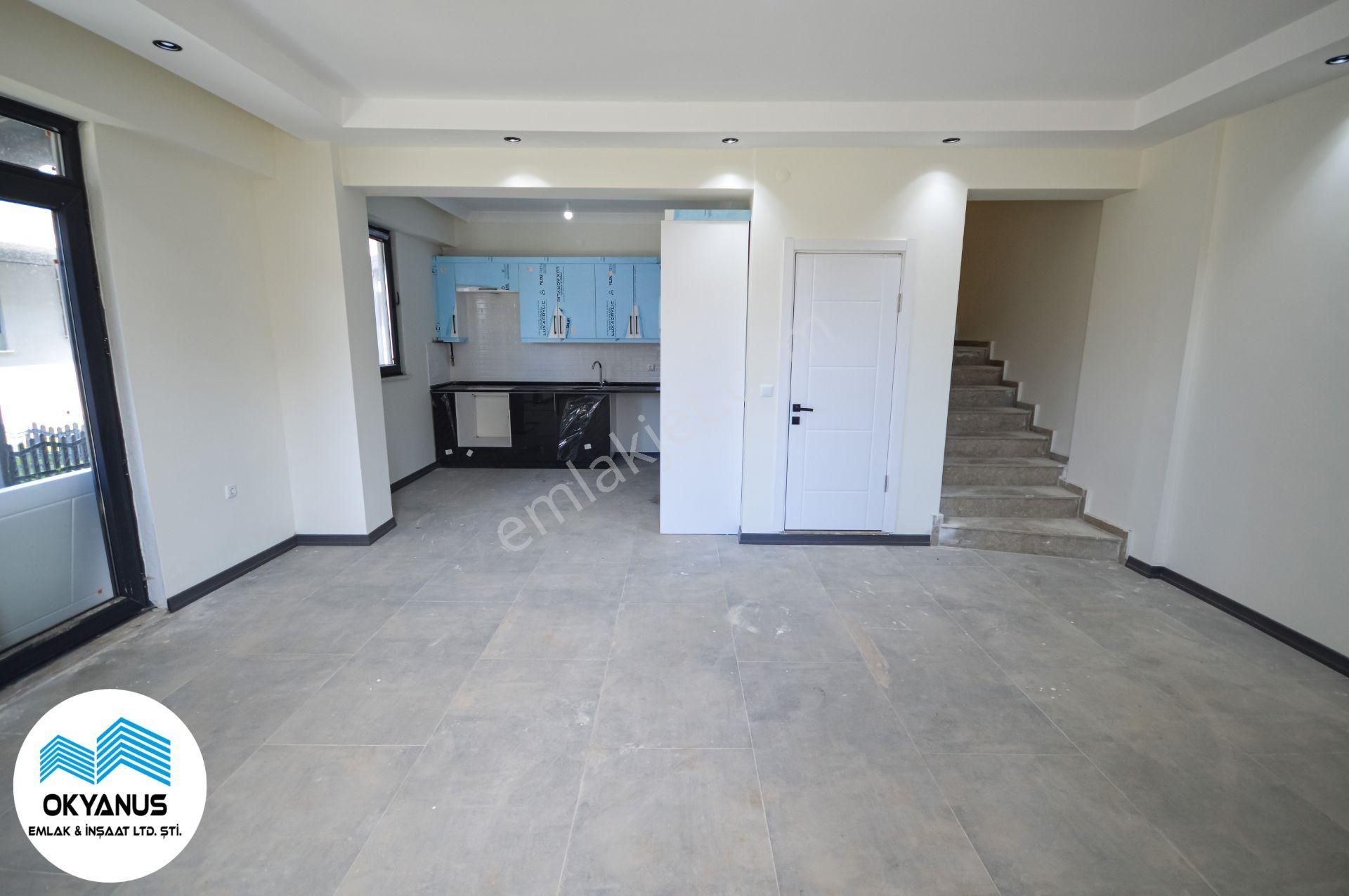 Sakarya Karasu'da Havuzlu Sitede Müstakil Bahçeli Geniş Teraslı 3+1 Villa - Görsel 13