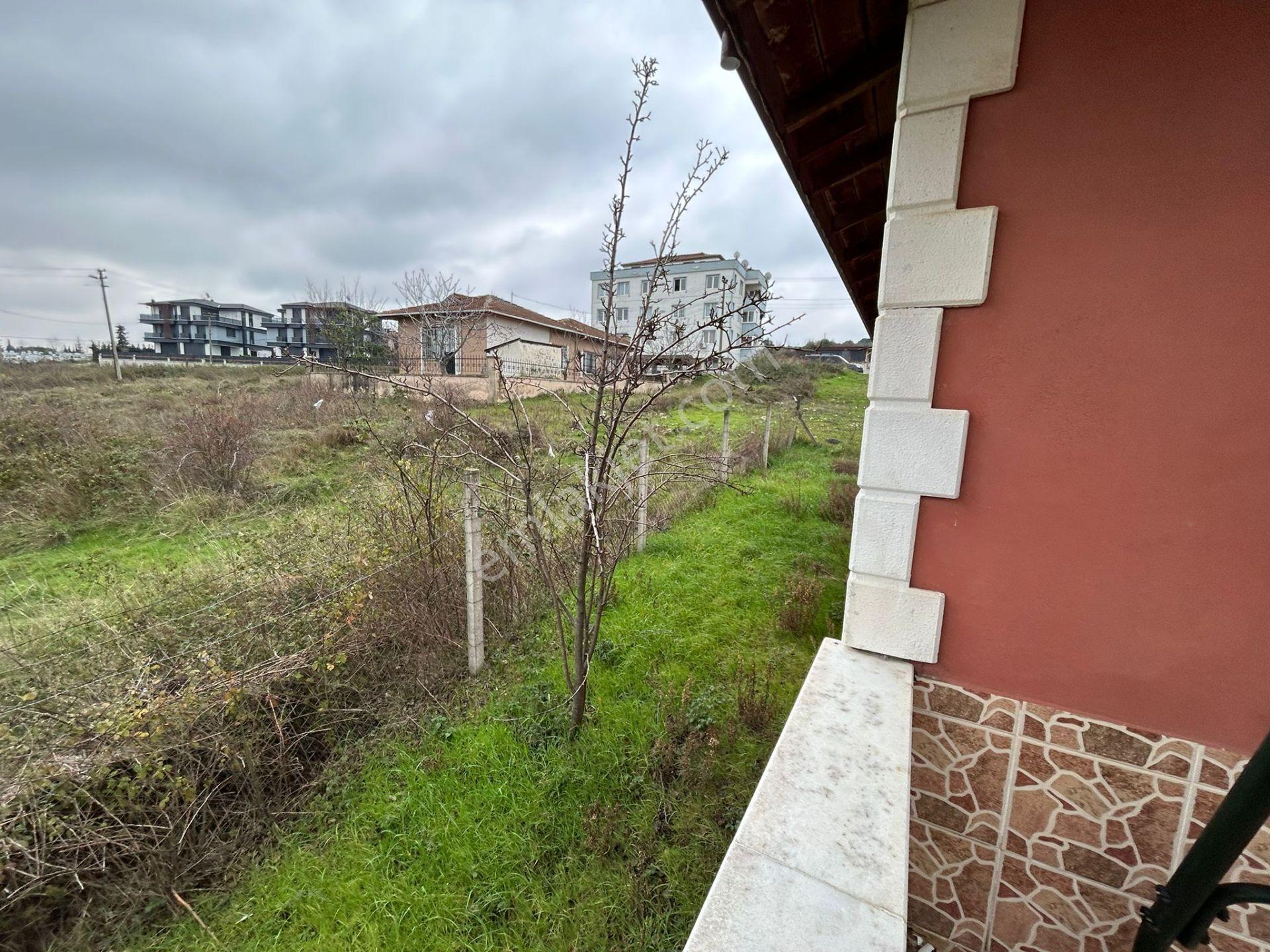 Yasemın Emlaktan Çınarcık Hasanbaba'da Deniz Manzaralı Satılık Müstakil Villa - Görsel 3