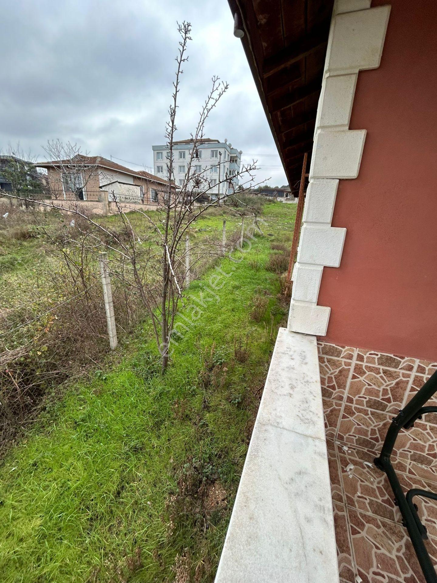 Yasemın Emlaktan Çınarcık Hasanbaba'da Deniz Manzaralı Satılık Müstakil Villa - Görsel 18