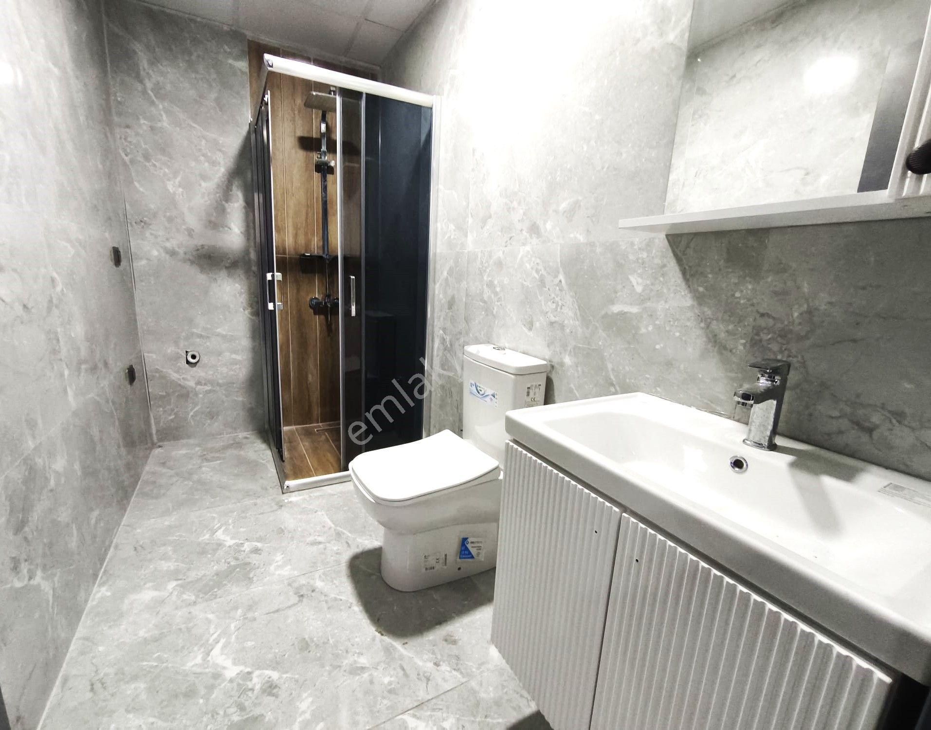 Burhaniye İskele'de Aygül'den Sıfır Denize 200 Mt Mustakil Tadında Bahçeli 3+1 Satılık Ters Dubleks - Görsel 31