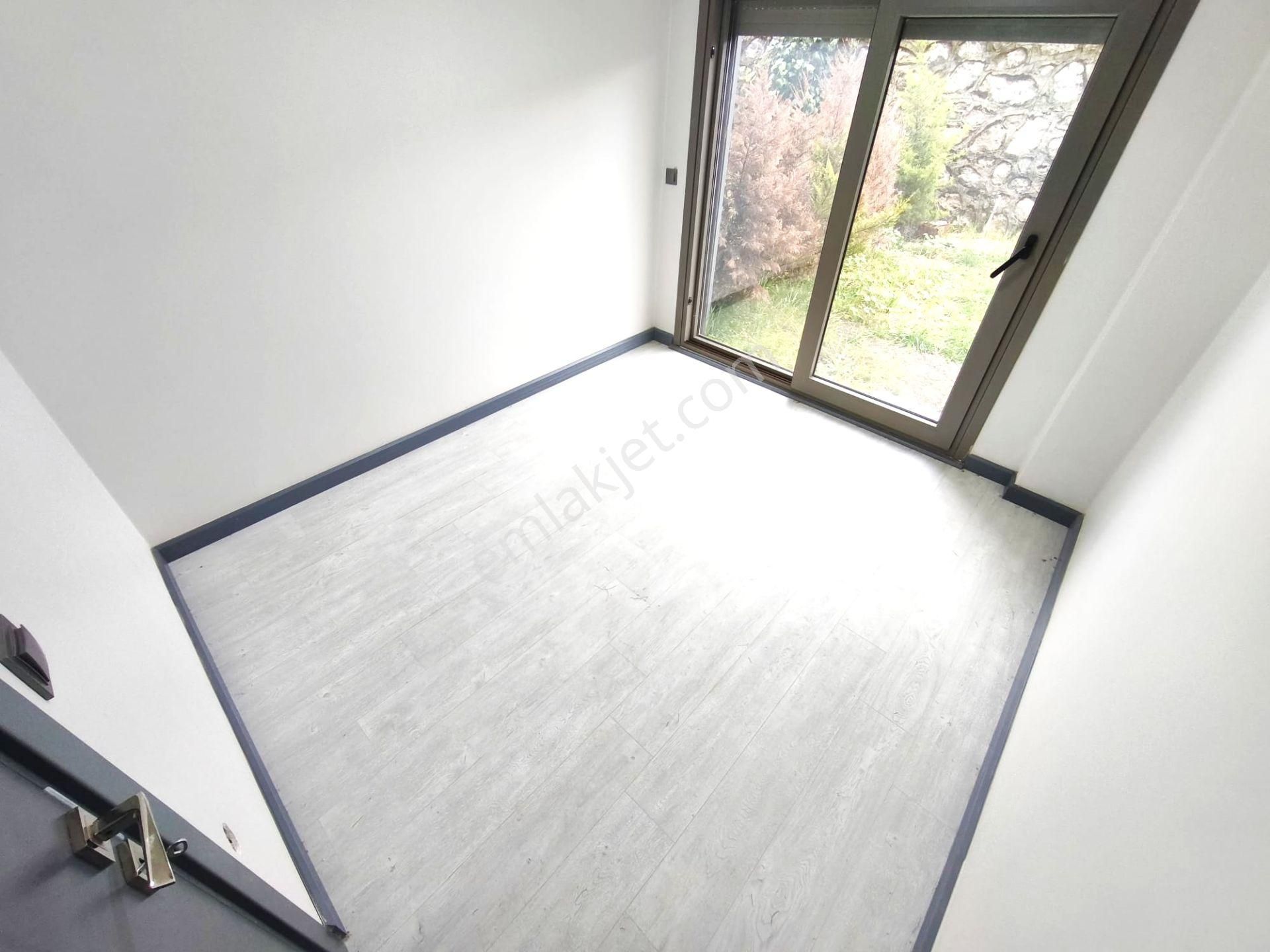 Burhaniye İskele'de Aygül'den Sıfır Denize 200 Mt Mustakil Tadında Bahçeli 3+1 Satılık Ters Dubleks - Görsel 20