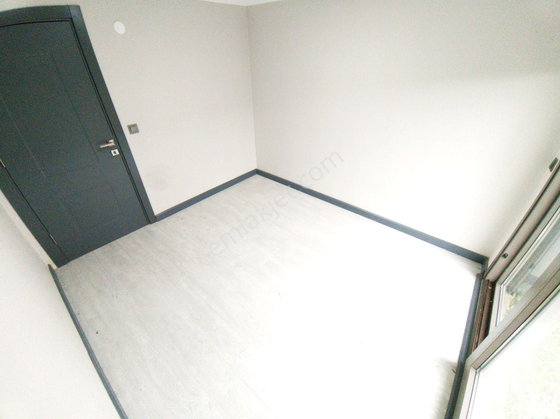 Burhaniye İskele'de Aygül'den Sıfır Denize 200 Mt Mustakil Tadında Bahçeli 3+1 Satılık Ters Dubleks - Görsel 19