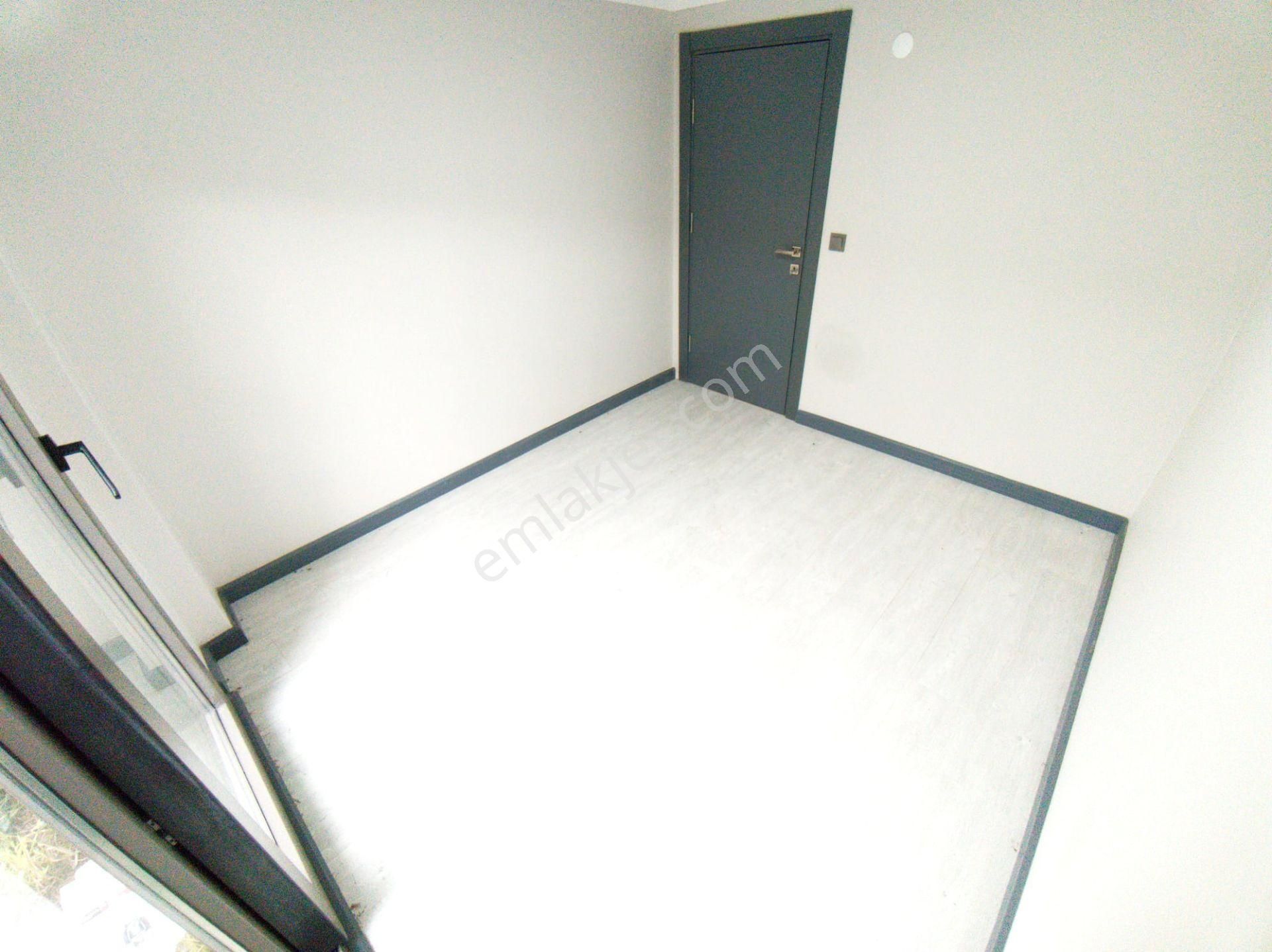 Burhaniye İskele'de Aygül'den Sıfır Denize 200 Mt Mustakil Tadında Bahçeli 3+1 Satılık Ters Dubleks - Görsel 21