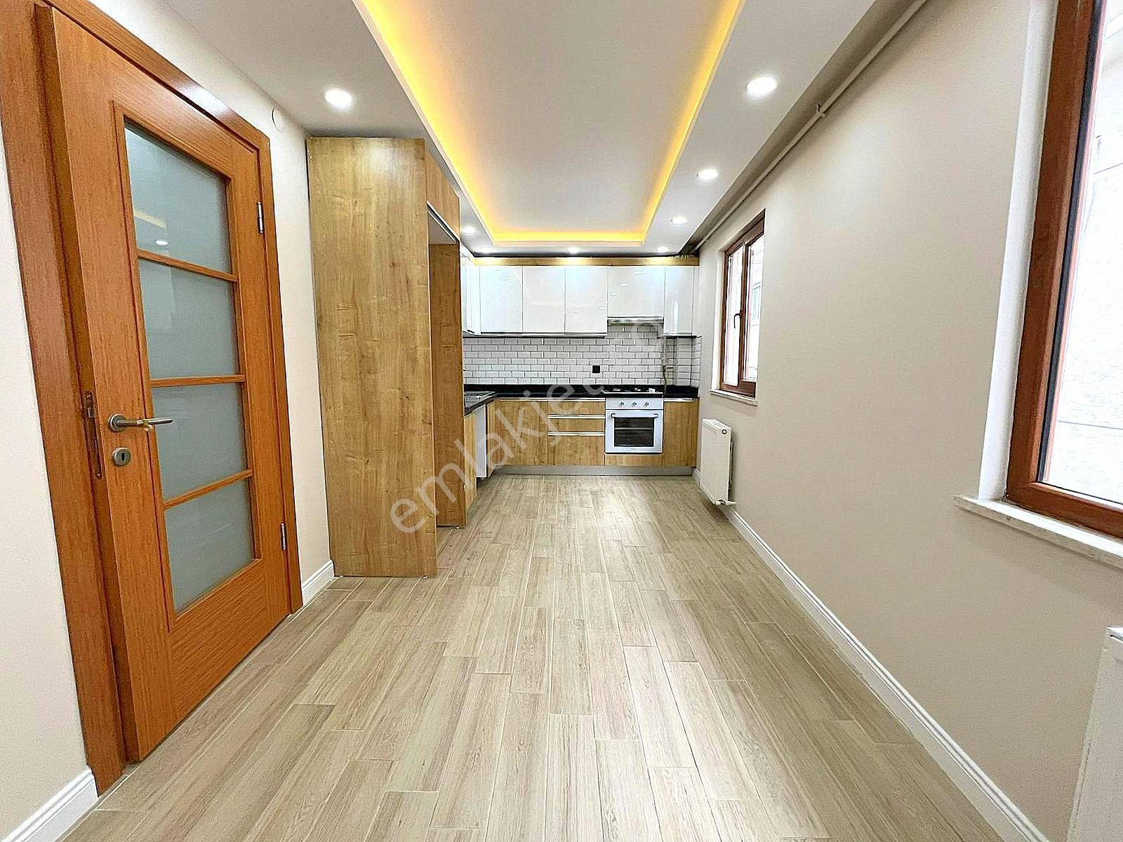 ▃birikim▃ İdealtepe Sahilde 6 Yıllık Binada Manzaralı Boş 4+1 !! - Görsel 8