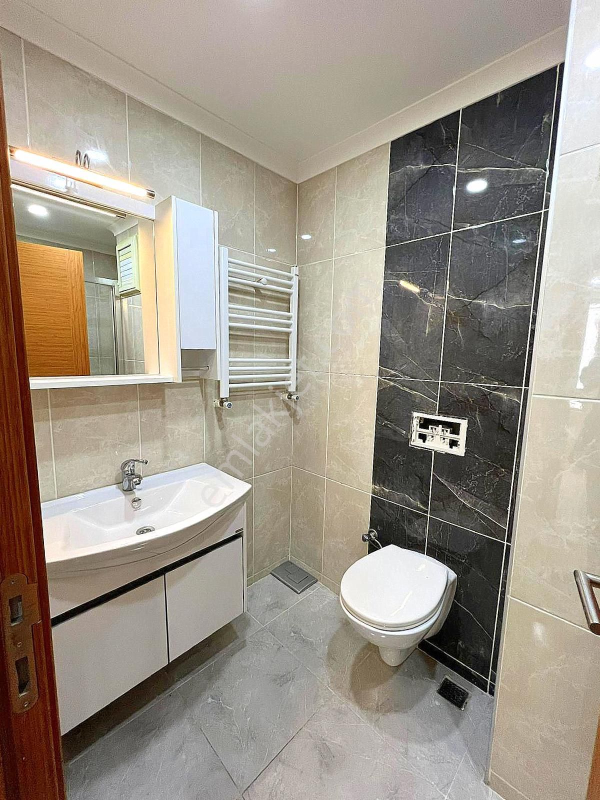 ▃birikim▃ İdealtepe Sahilde 6 Yıllık Binada Manzaralı Boş 4+1 !! - Görsel 19