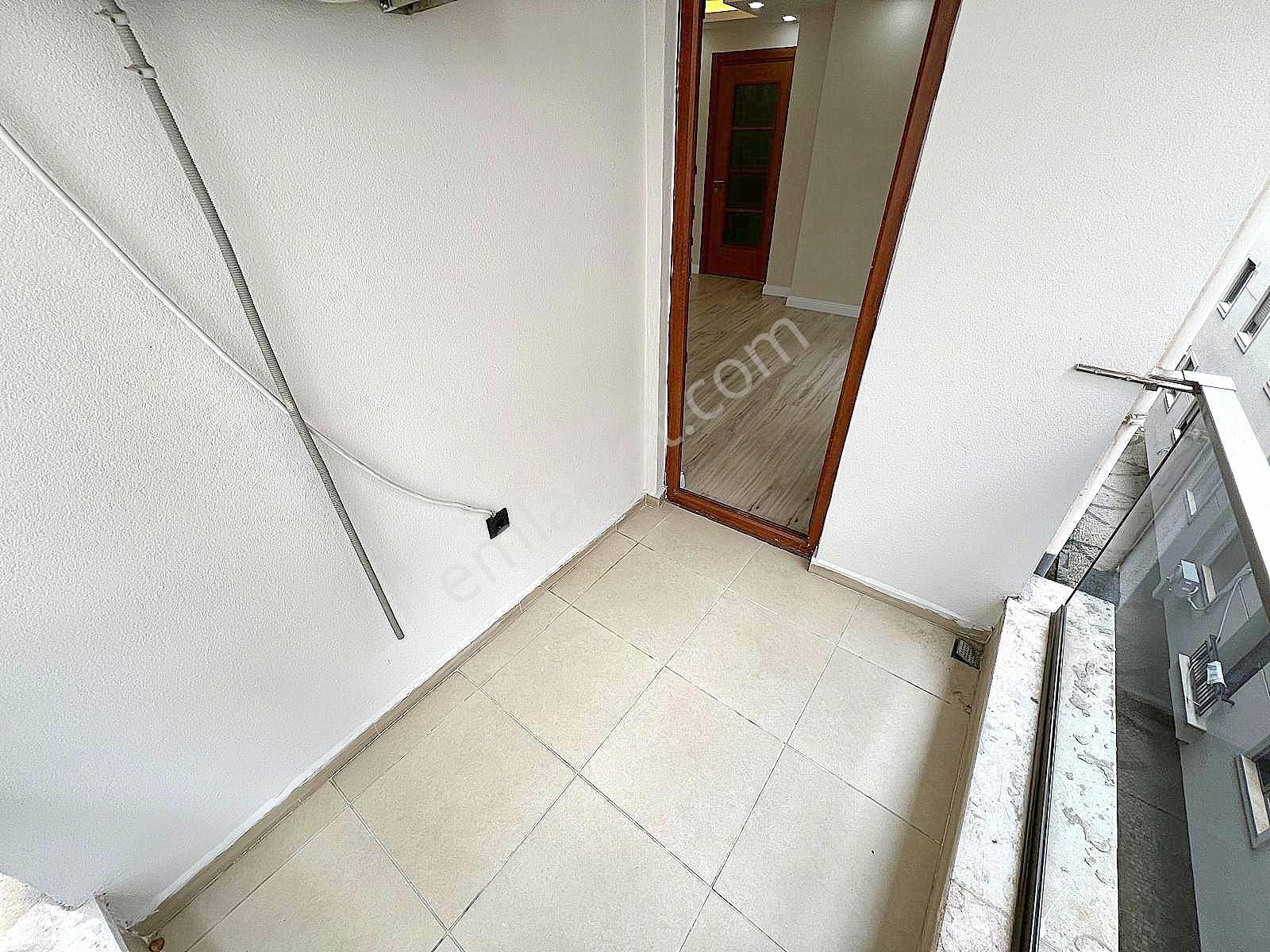 ▃birikim▃ İdealtepe Sahilde 6 Yıllık Binada Manzaralı Boş 4+1 !! - Görsel 7