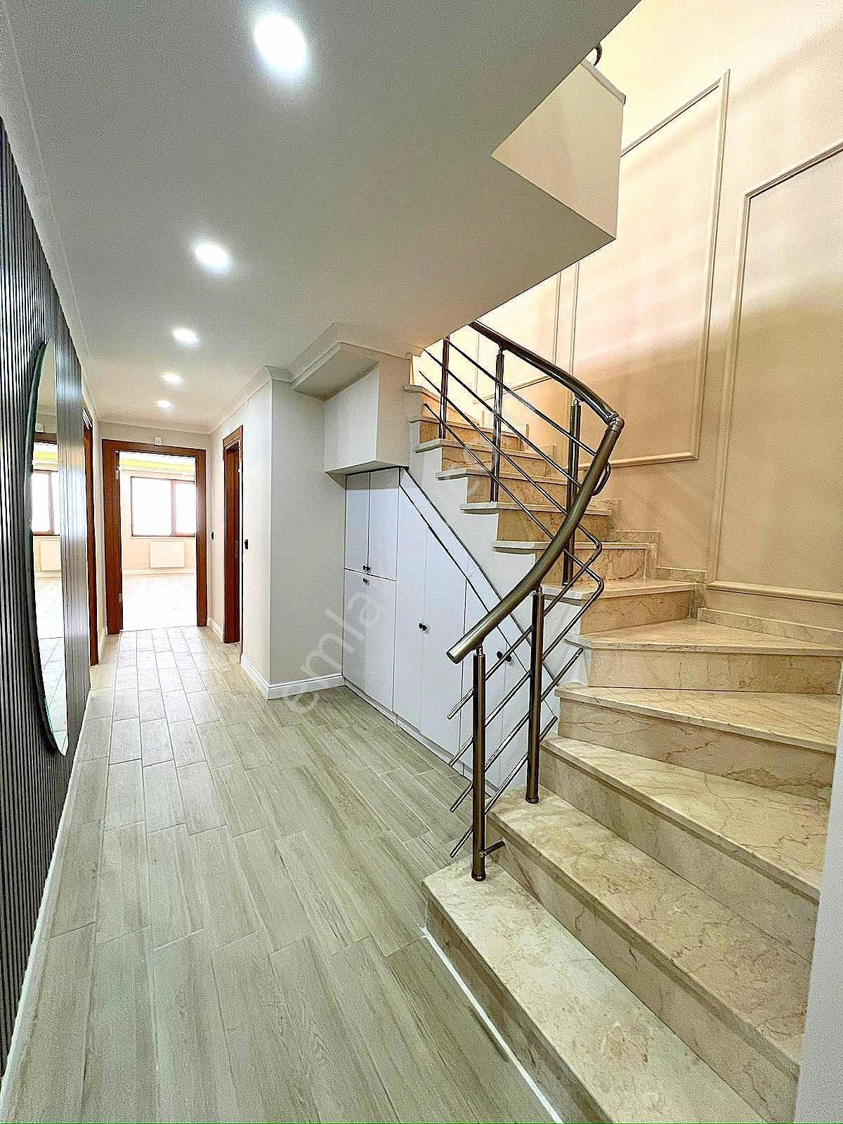 ▃birikim▃ İdealtepe Sahilde 6 Yıllık Binada Manzaralı Boş 4+1 !! - Görsel 23