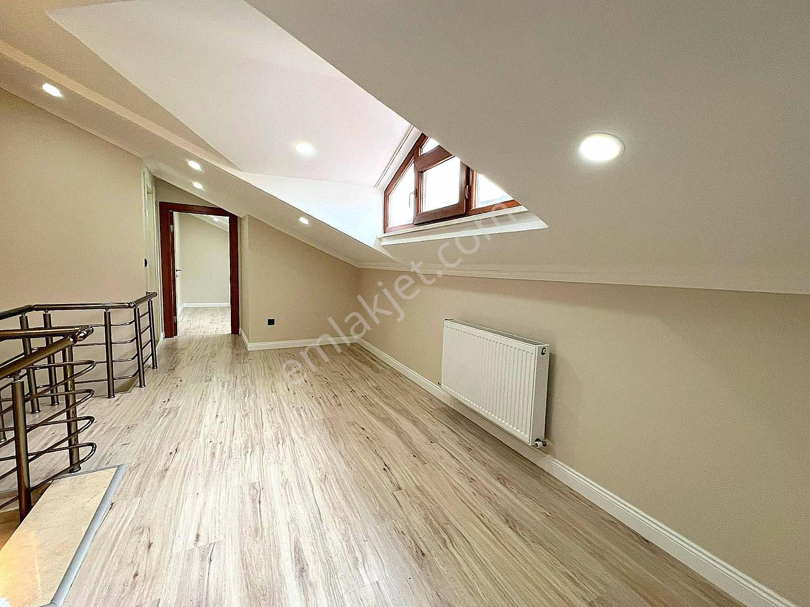 ▃birikim▃ İdealtepe Sahilde 6 Yıllık Binada Manzaralı Boş 4+1 !! - Görsel 24