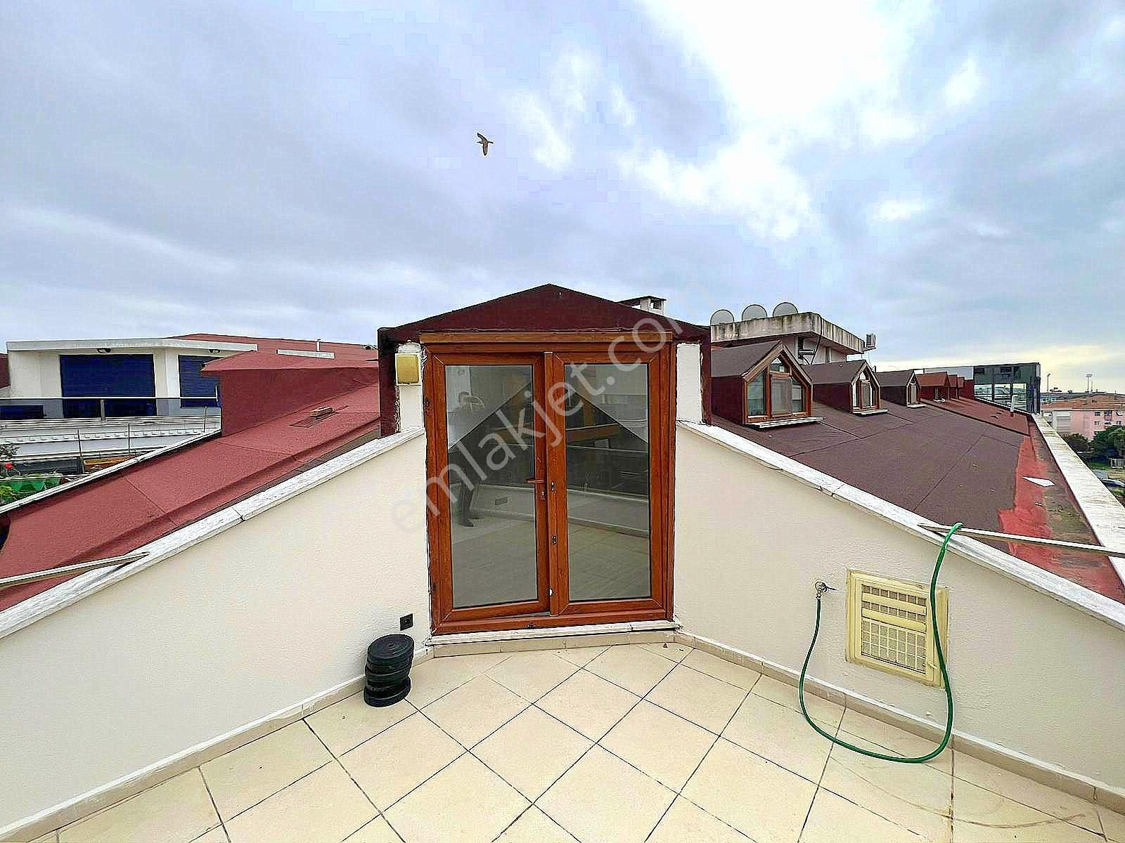 ▃birikim▃ İdealtepe Sahilde 6 Yıllık Binada Manzaralı Boş 4+1 !! - Görsel 32