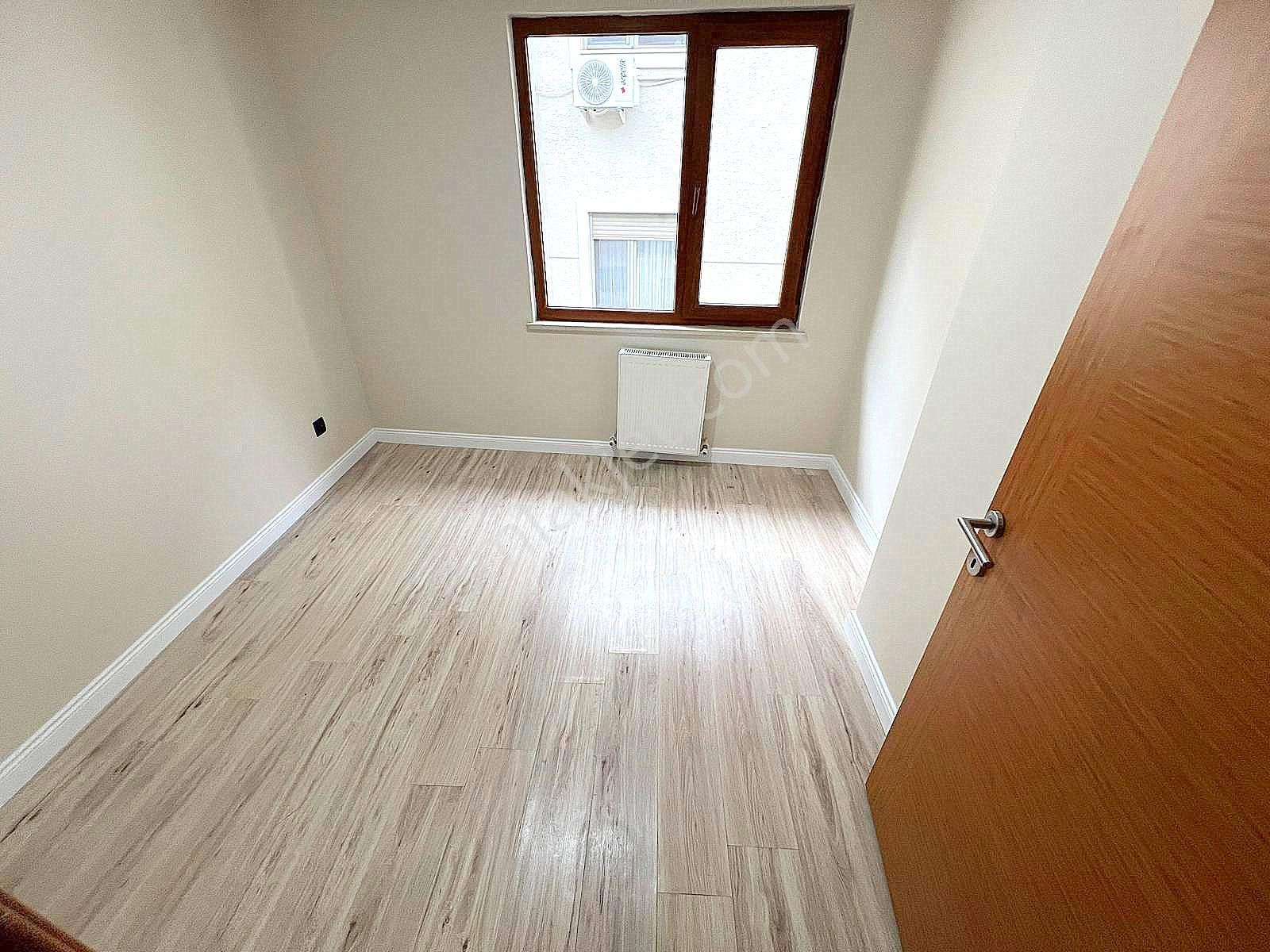 ▃birikim▃ İdealtepe Sahilde 6 Yıllık Binada Manzaralı Boş 4+1 !! - Görsel 14