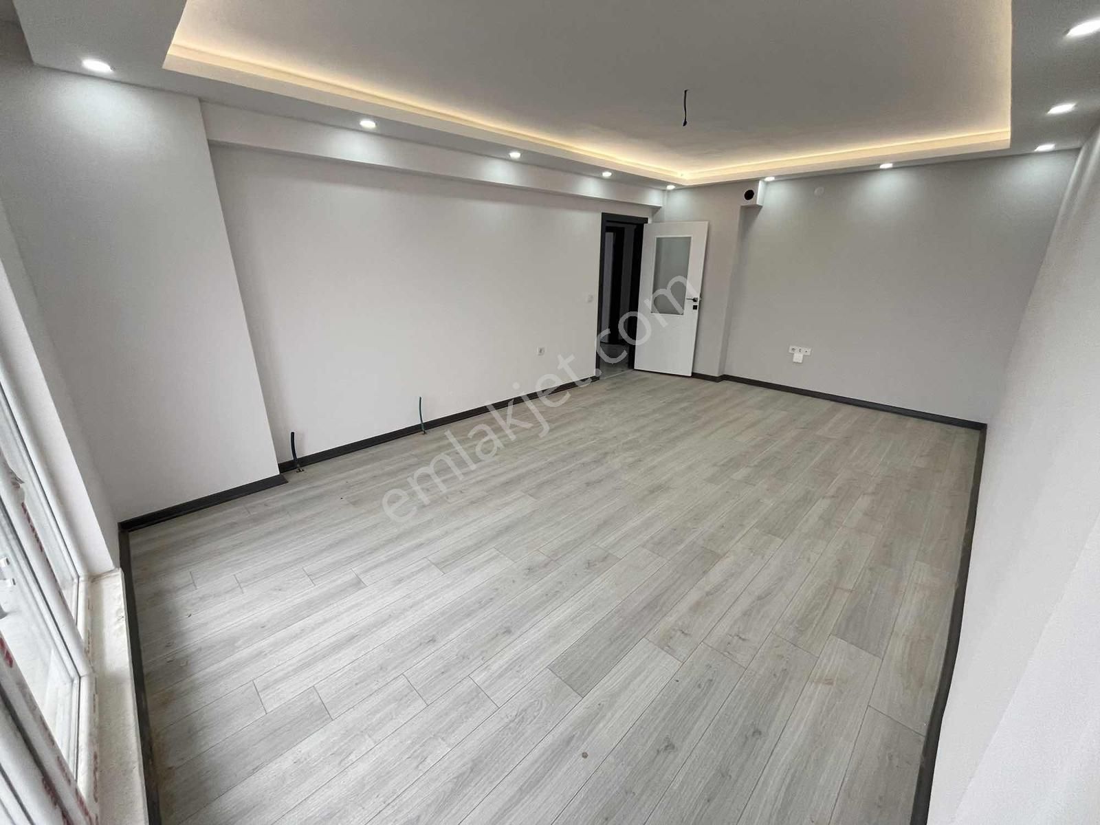 3+1 120 M2 3.katta Full Manzaralı Teras Balkonlu Fırsat Daire !! - Görsel 11