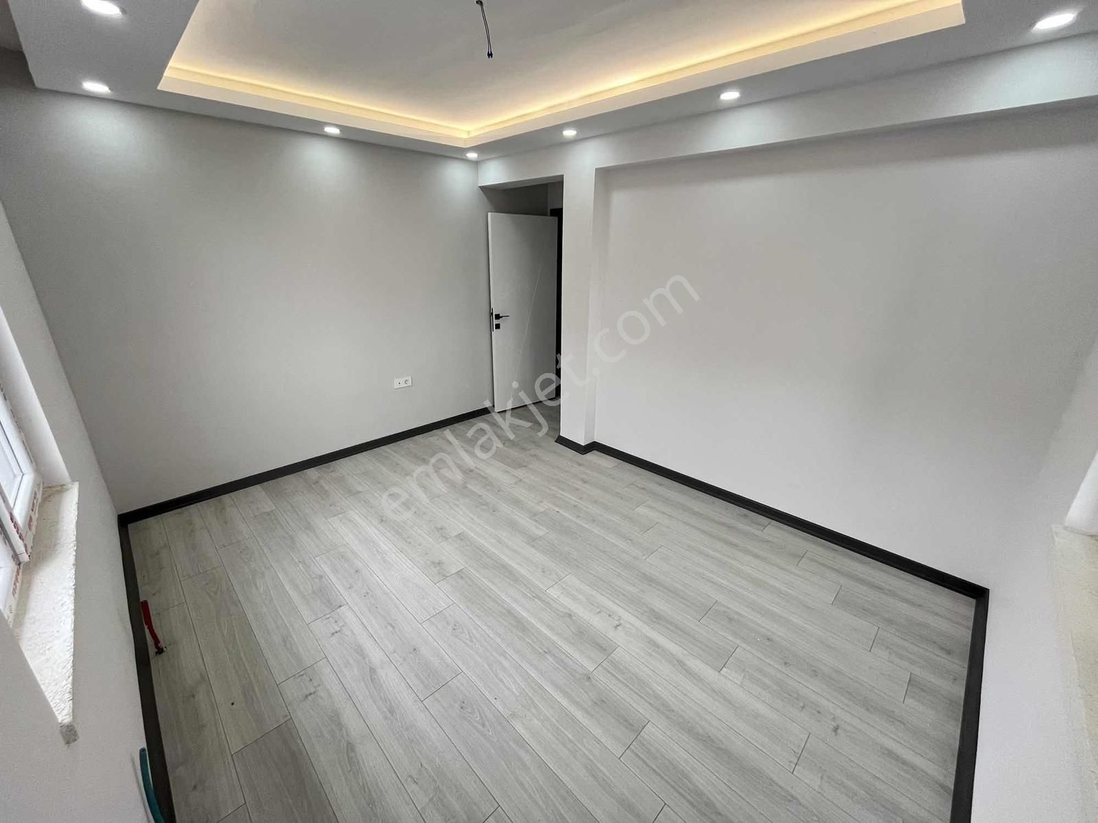 3+1 120 M2 3.katta Full Manzaralı Teras Balkonlu Fırsat Daire !! - Görsel 12