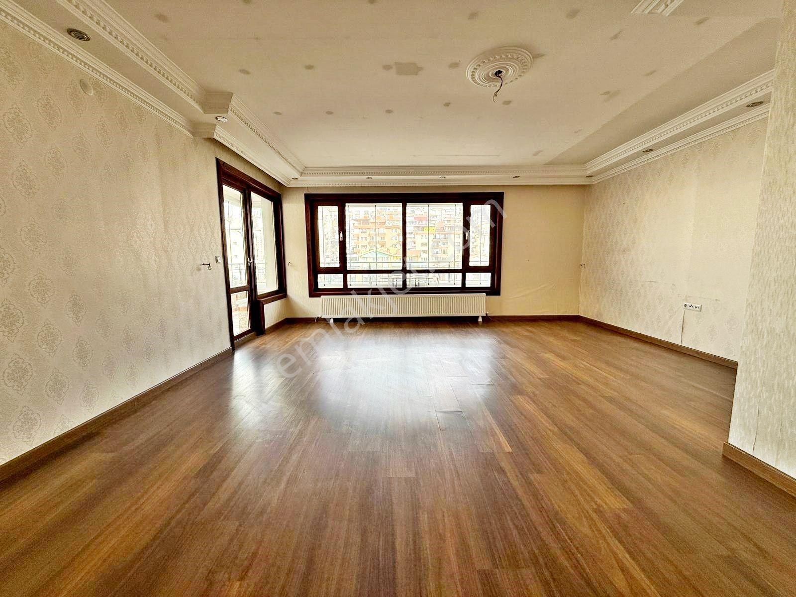 Gold Emlaktan Etlikte Yozgat Bulvarı Üzeri 30m2mutfak Geniş Ferah Yapılı Asansörlü Satılık 4+1dublex - Görsel 6