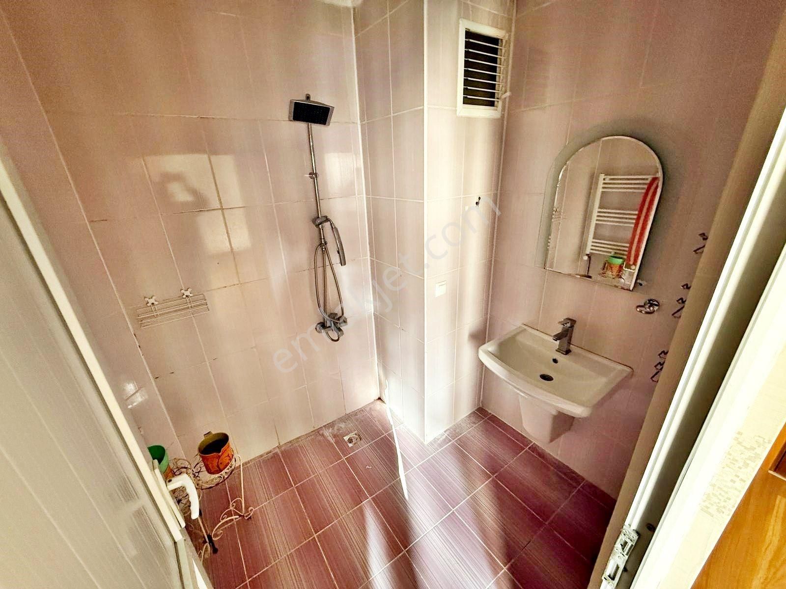 Gold Emlaktan Etlikte Yozgat Bulvarı Üzeri 30m2mutfak Geniş Ferah Yapılı Asansörlü Satılık 4+1dublex - Görsel 28