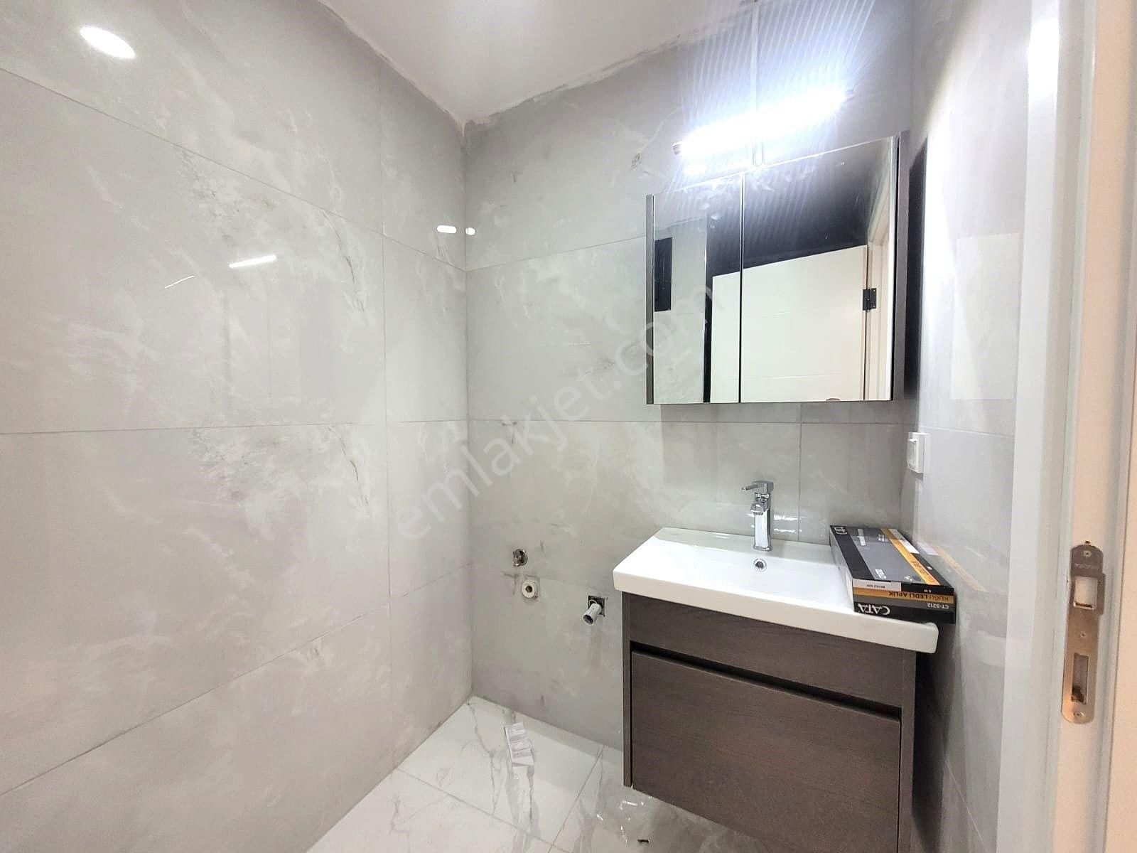 Parstan Tuzcumuratta Arakat Yerden Isıtmalı Asansörlü Lüx 2+1 - Görsel 11