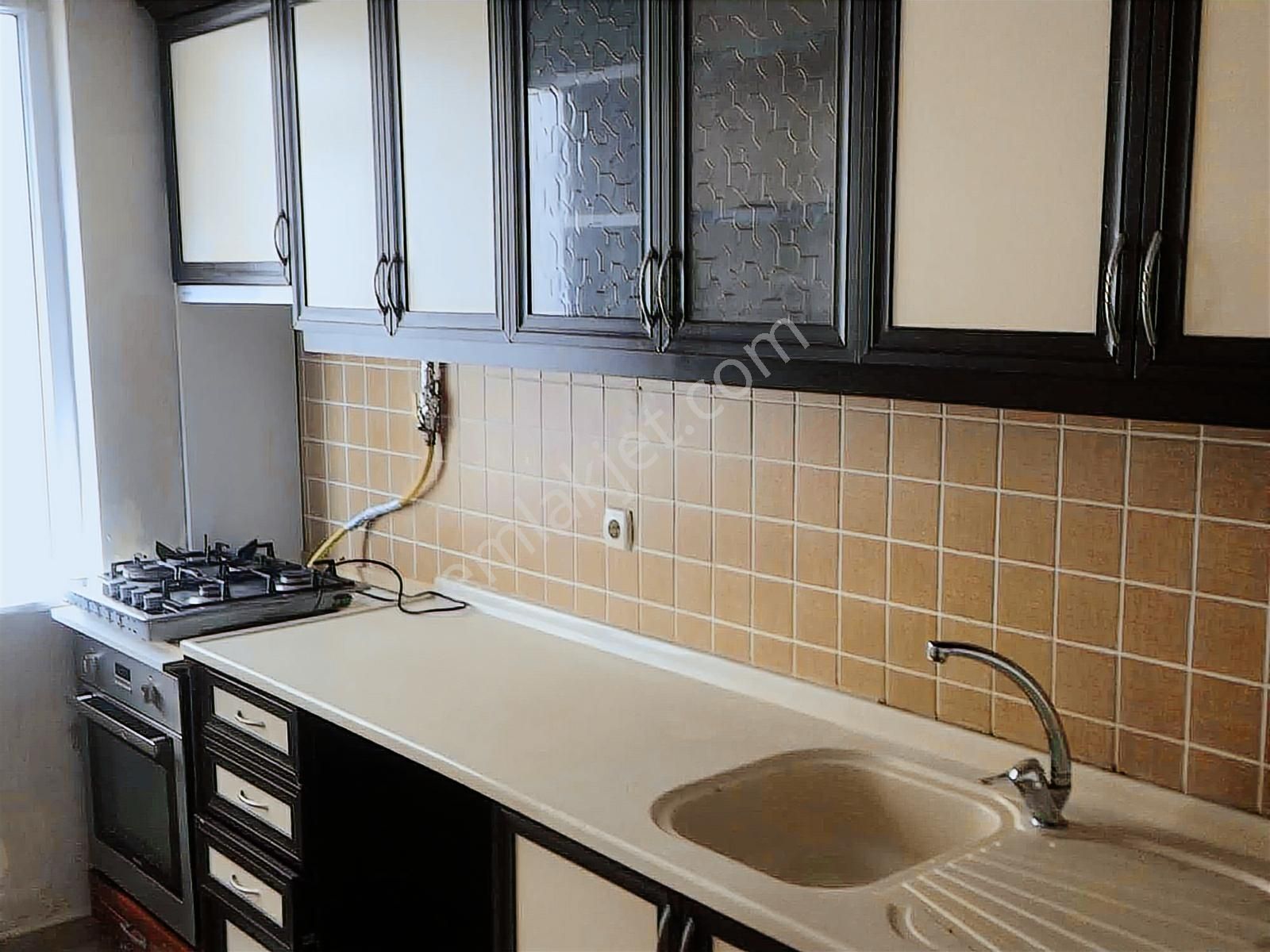 Can Emlak'tan Geniş Ve Kullanışlı Arakat Daire... - Görsel 11