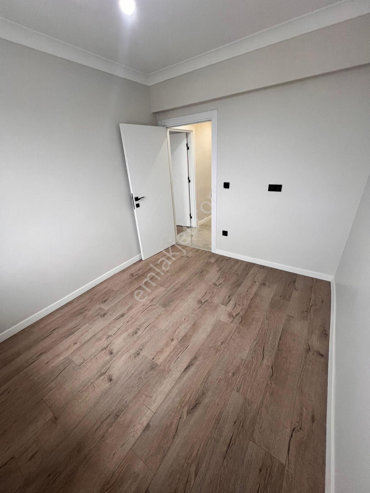 Kaçmaz'dan Sitede. İçi Yenilenmiş. Her Odada Deniz Manzaralı 3+1 - Görsel 25