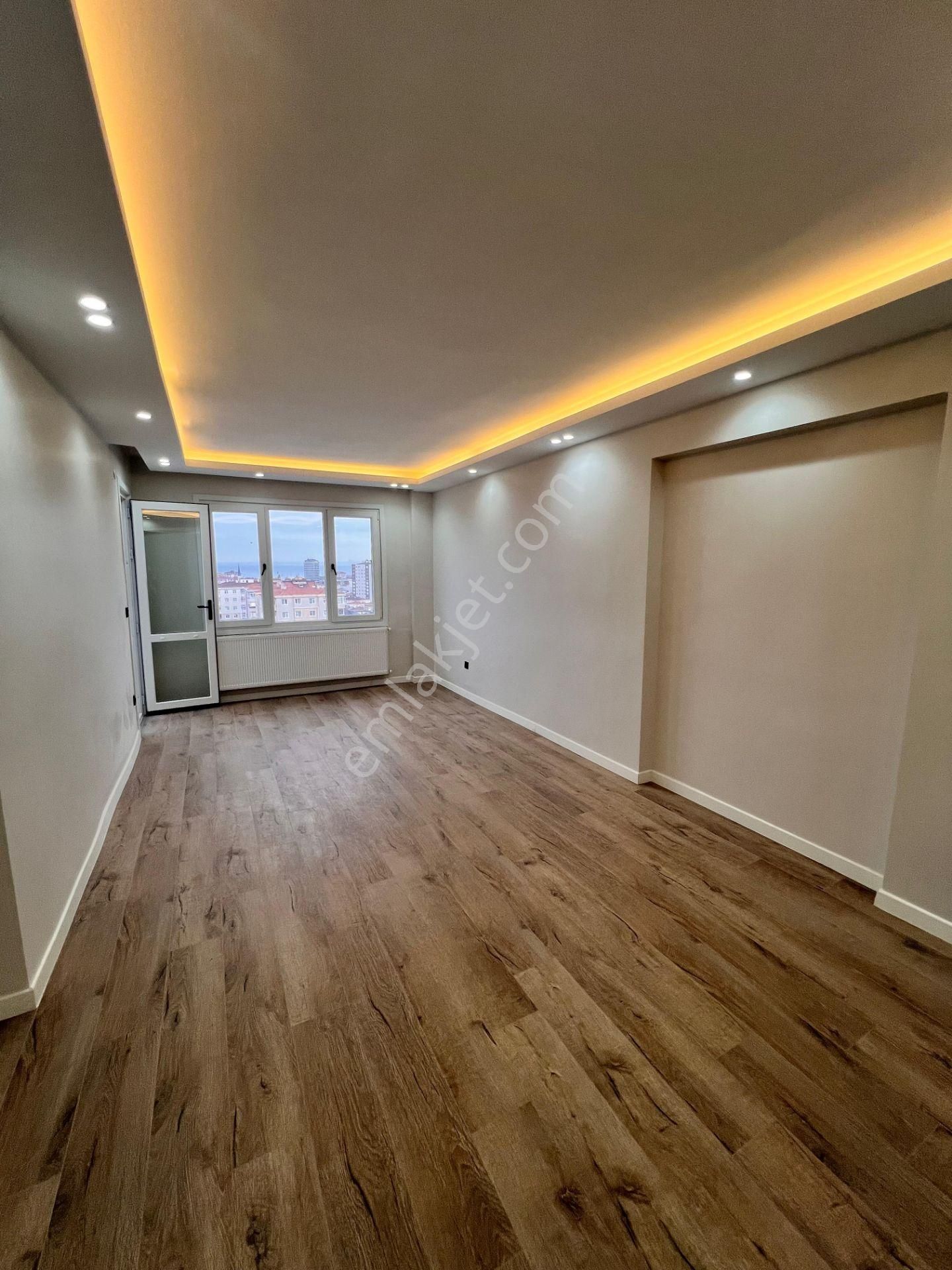 Kaçmaz'dan Sitede. İçi Yenilenmiş. Her Odada Deniz Manzaralı 3+1 - Görsel 13