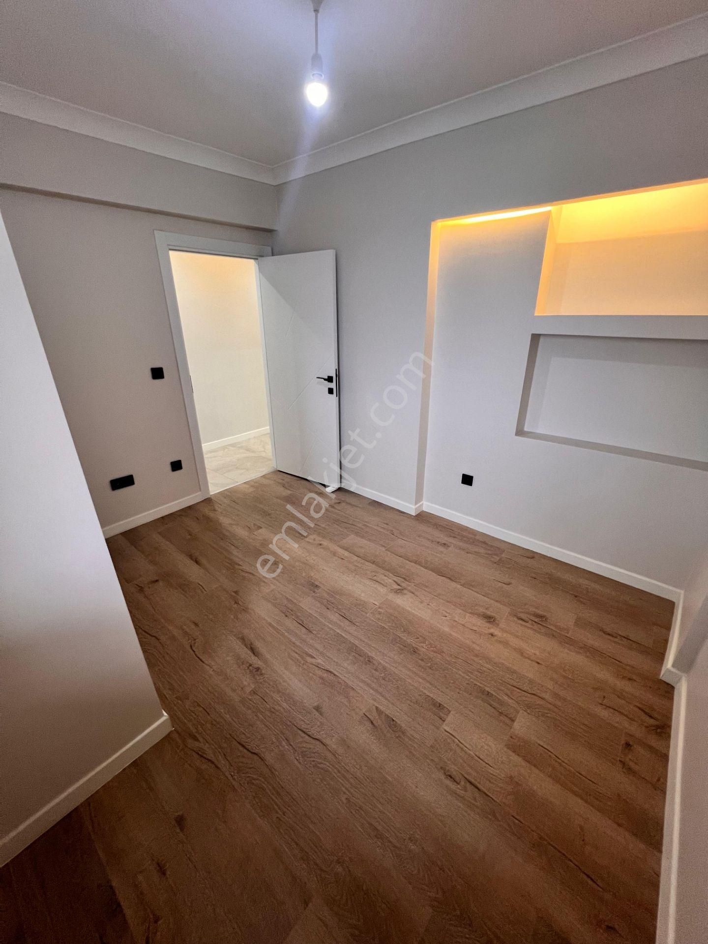 Kaçmaz'dan Sitede. İçi Yenilenmiş. Her Odada Deniz Manzaralı 3+1 - Görsel 33