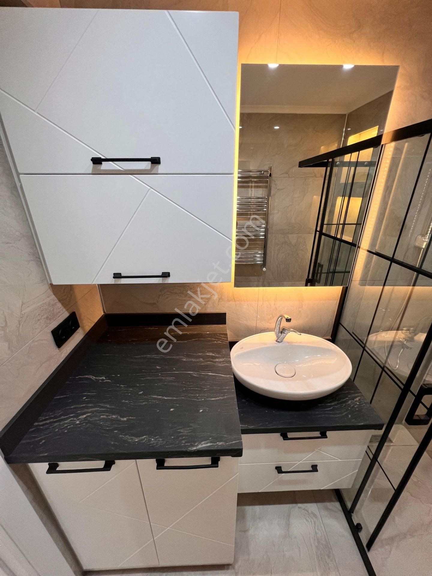 Kaçmaz'dan Sitede. İçi Yenilenmiş. Her Odada Deniz Manzaralı 3+1 - Görsel 35