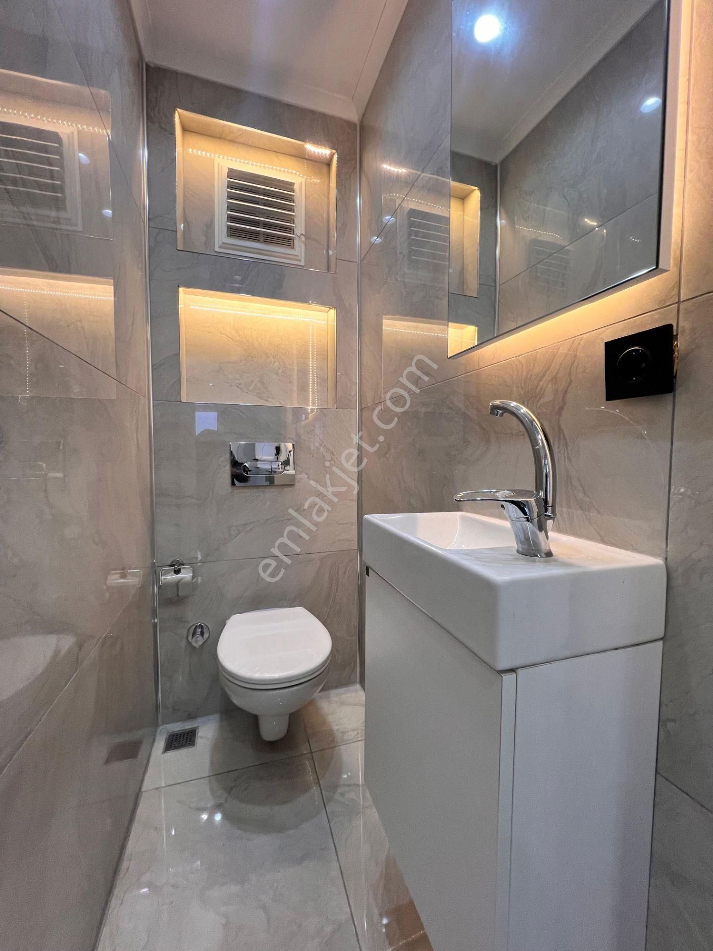 Kaçmaz'dan Sitede. İçi Yenilenmiş. Her Odada Deniz Manzaralı 3+1 - Görsel 15