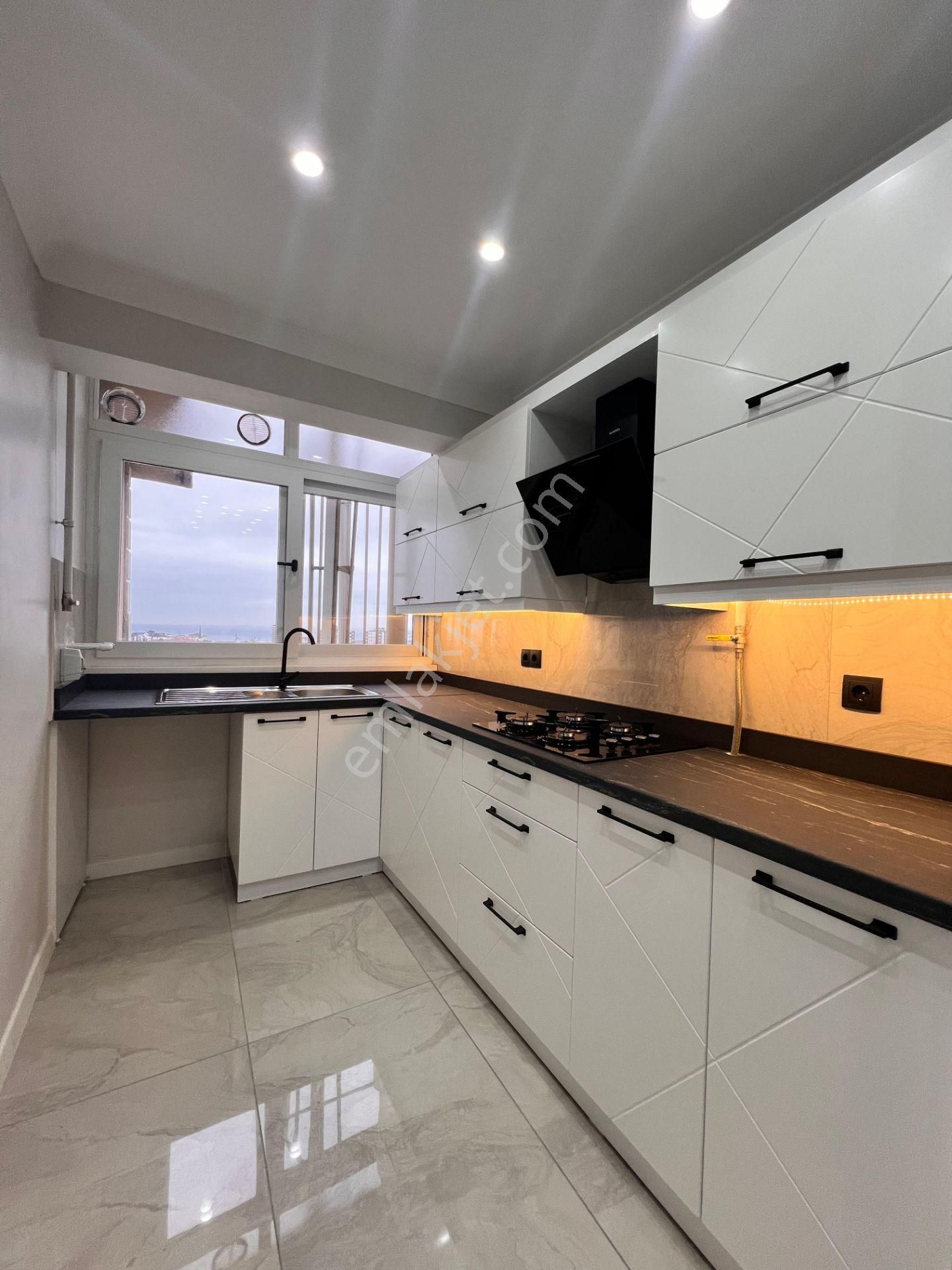 Kaçmaz'dan Sitede. İçi Yenilenmiş. Her Odada Deniz Manzaralı 3+1 - Görsel 6