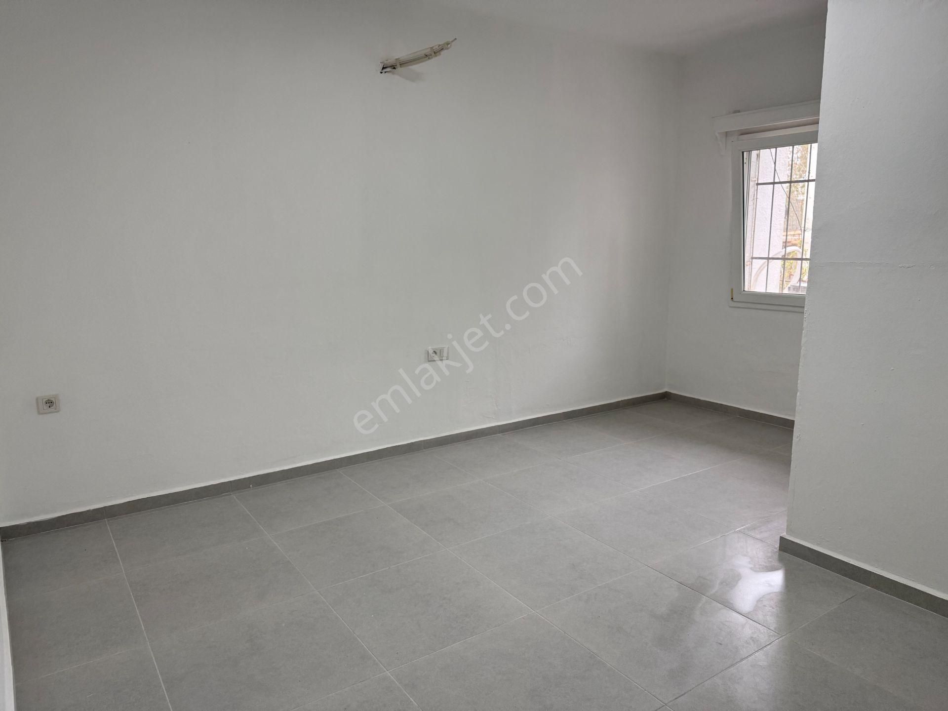 T.reis Akçaalan Mahallesinde Kiralık Yeni Tadilat Görmüş 2+1 Bahçe Katı Daire - Görsel 20