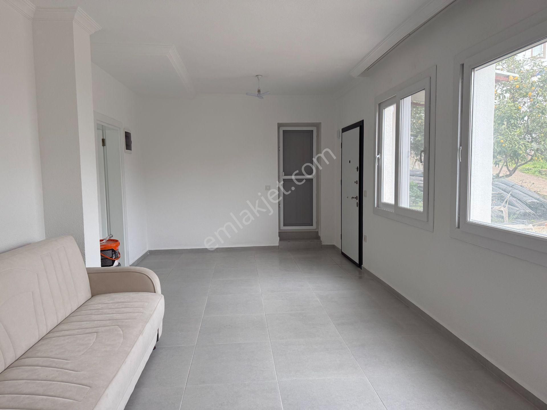 T.reis Akçaalan Mahallesinde Kiralık Yeni Tadilat Görmüş 2+1 Bahçe Katı Daire - Görsel 6