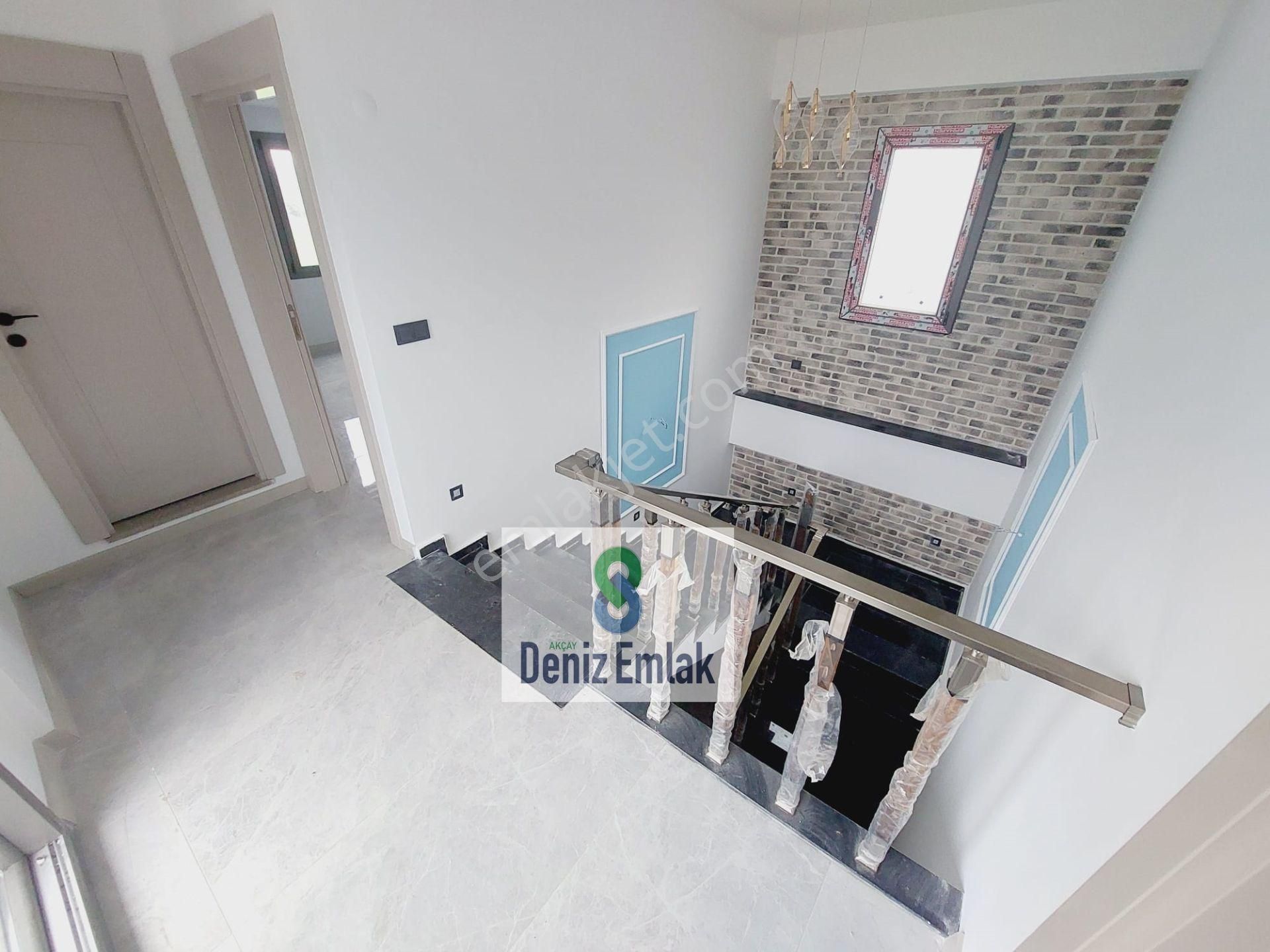 Denizden Akçayda Tam Müstakil Havuzlu Satılık 3+1 Villa. - Görsel 23