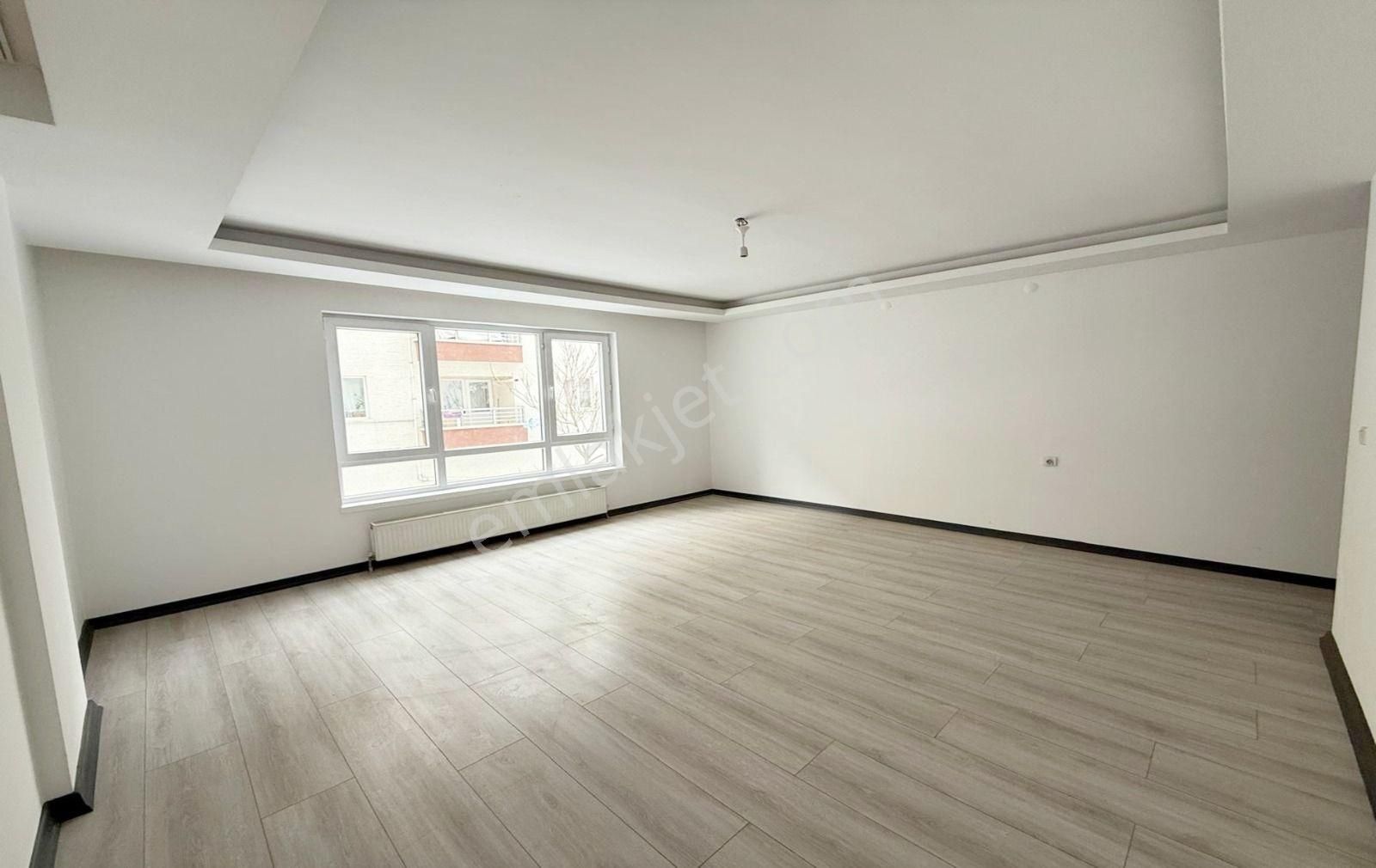 Kanuni Mahallesi Yakını Kat Konumunda Açık Cepheli Kot2 - Görsel 15