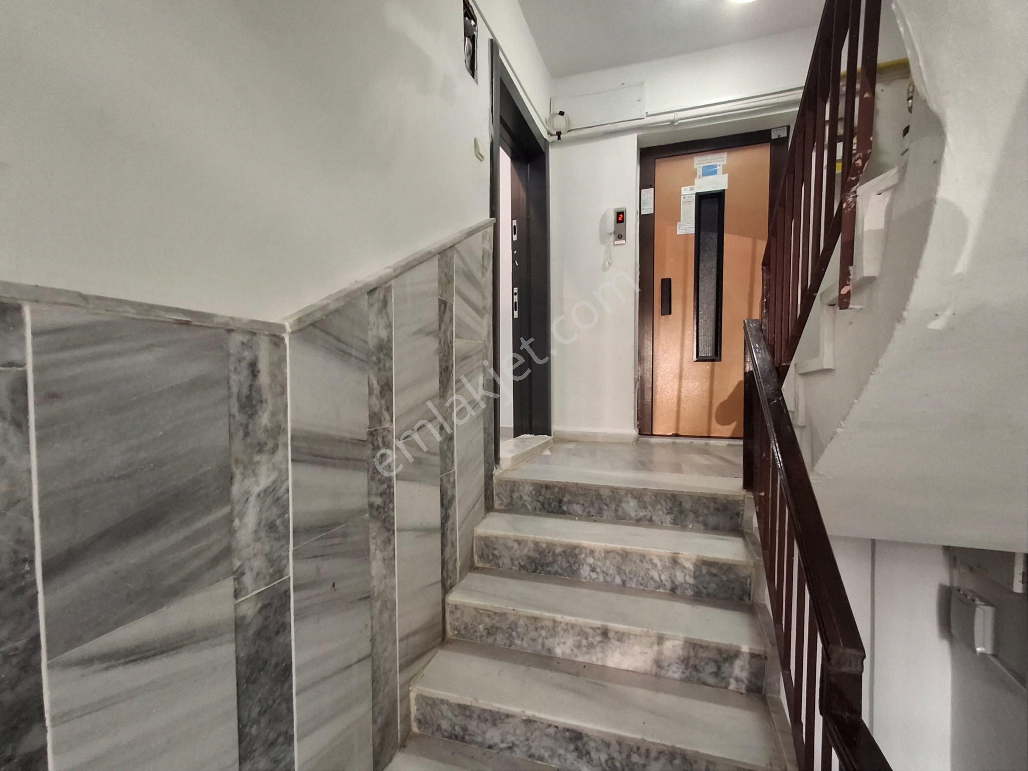 Bande Aceh Parkı Yanında Trmiz 3+1 Daire - Görsel 3