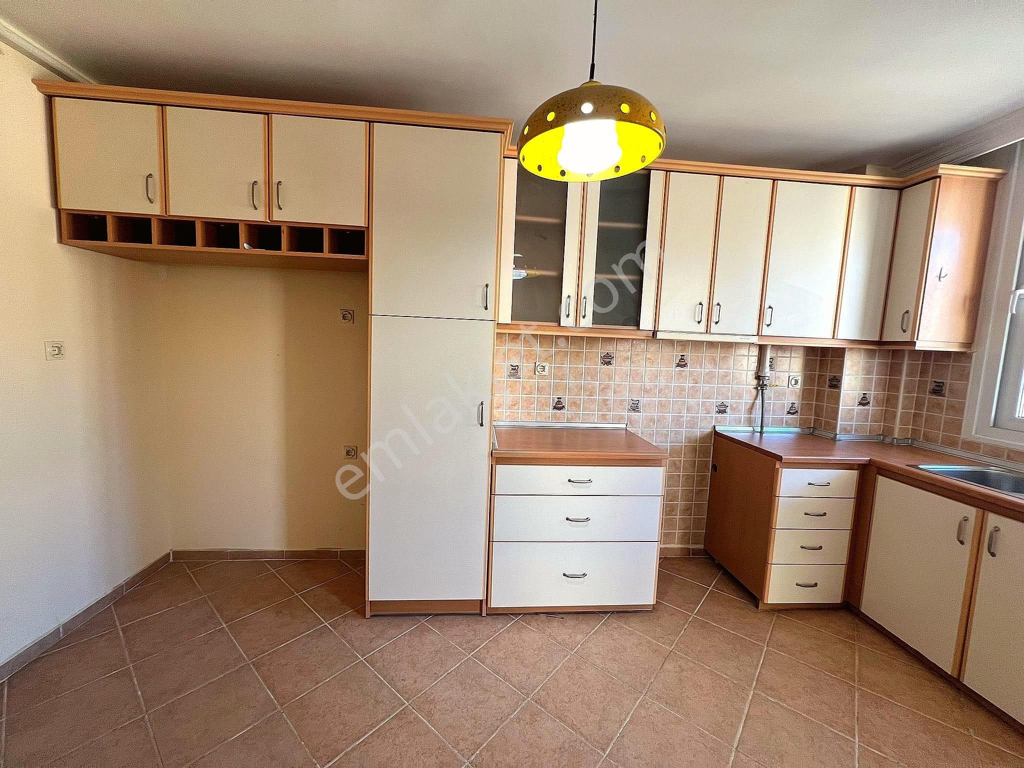 Kuşadası Merkezinde Manzaralı 3+1 Kiralık Daire - Görsel 20