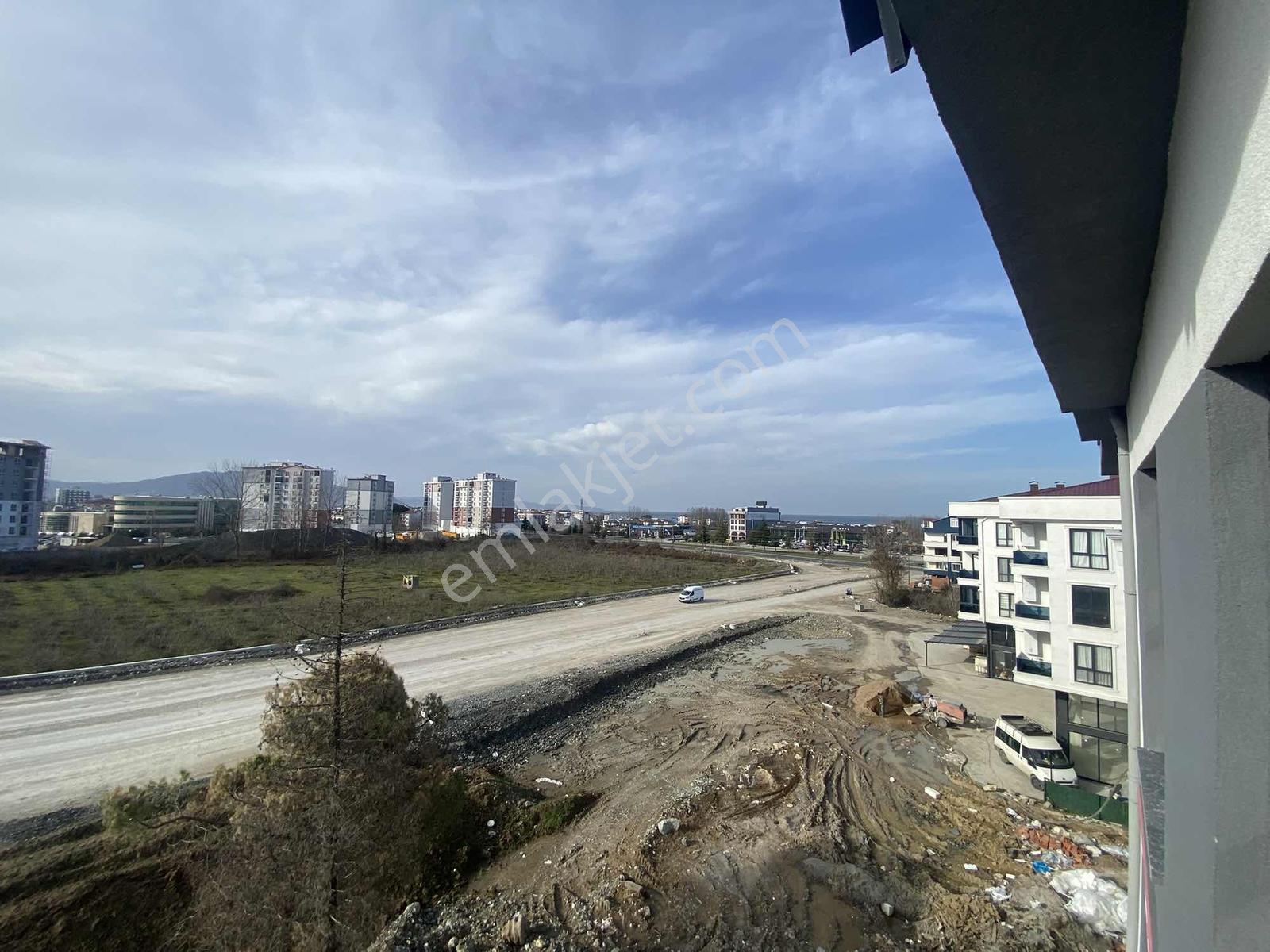Tepe Gayrimenkulden Yeni Sehir Hastanesine Cok Yakn 1+1 Kiralik - Görsel 12