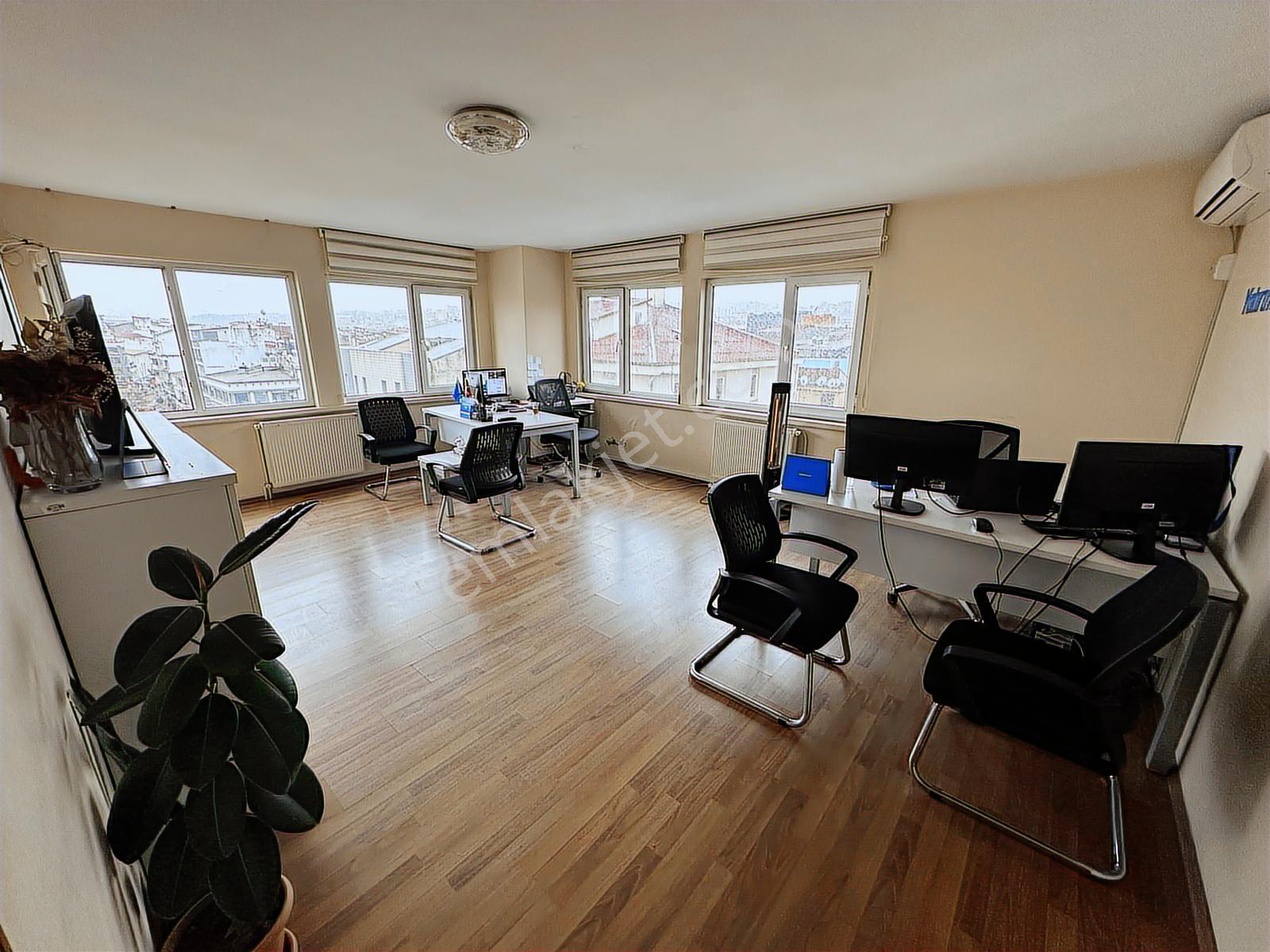 Tepe Gayrimenkul Şehir Merkezinde İşmerkezinde Kiralık Ofis - Görsel 25