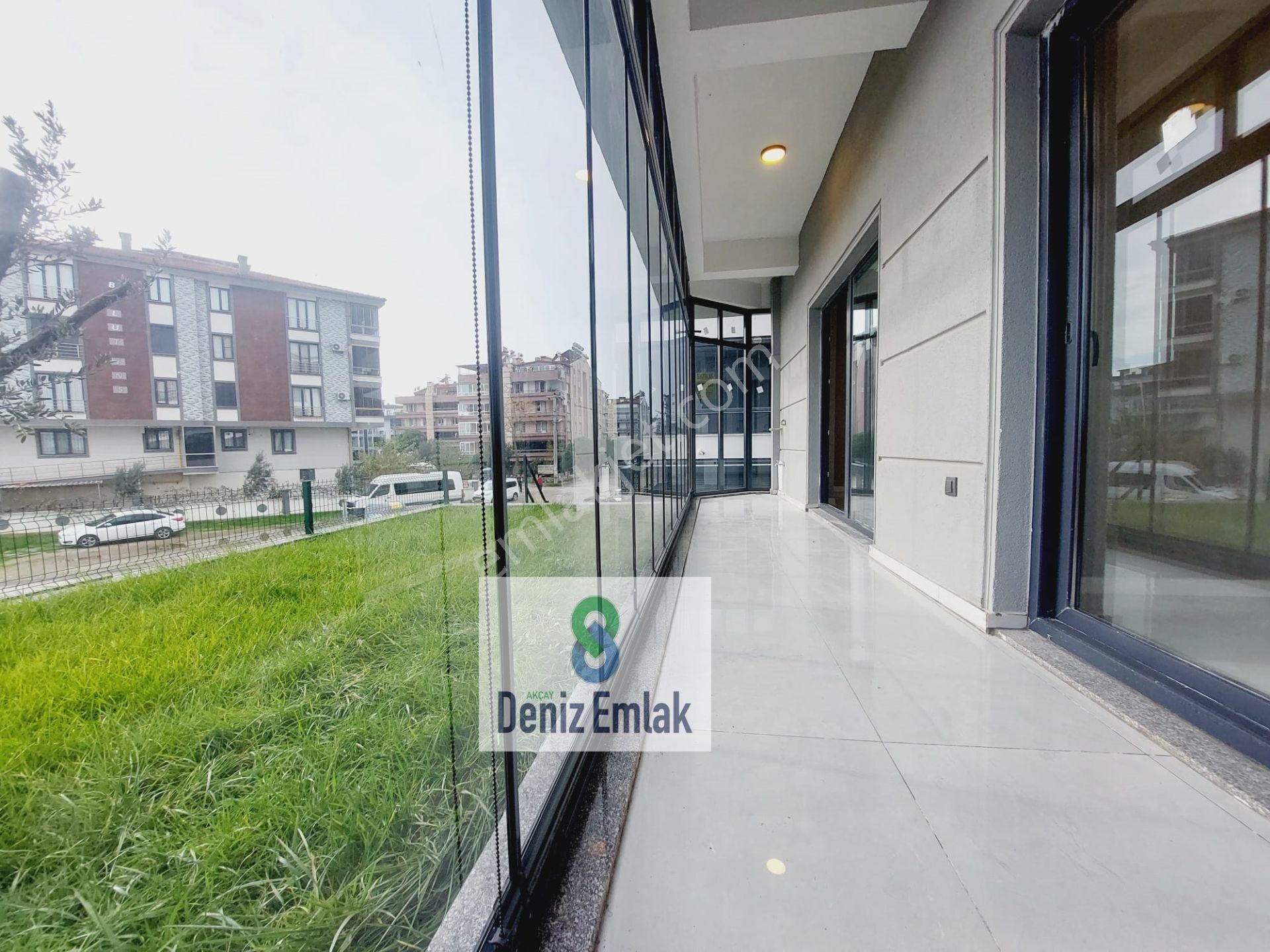 Denizden Akçayda Öncephe Kendine Ait Bahçeli Satılık 2+1 Lüks Daire. - Görsel 18