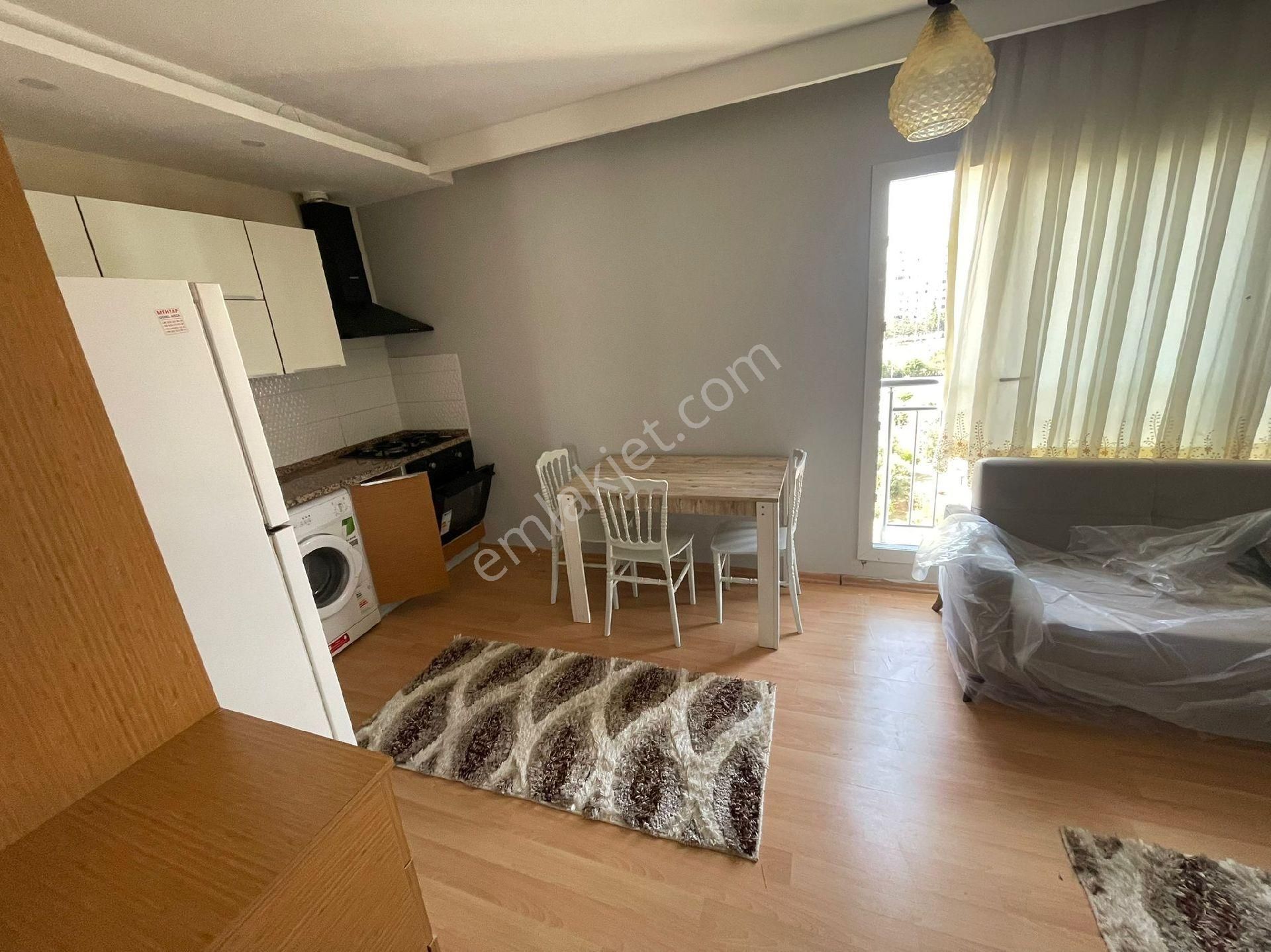 Bedava Denebilecek Uygunlukta Türkmenbaşı Bulvarın'da 1+1 Lüks Eşyalı Daire - Görsel 3