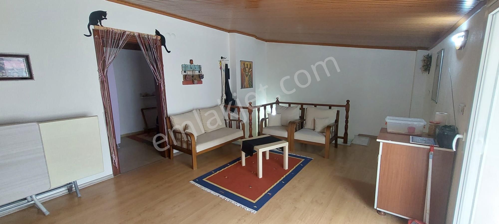 Kuşadası Merkezde Denize Yürüme Mesafesinde Satılık 3+1 Dubleks - Görsel 19