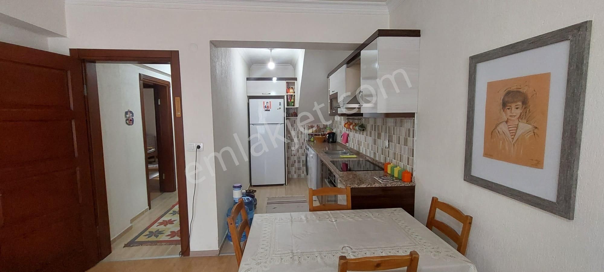 Kuşadası Merkezde Denize Yürüme Mesafesinde Satılık 3+1 Dubleks - Görsel 6