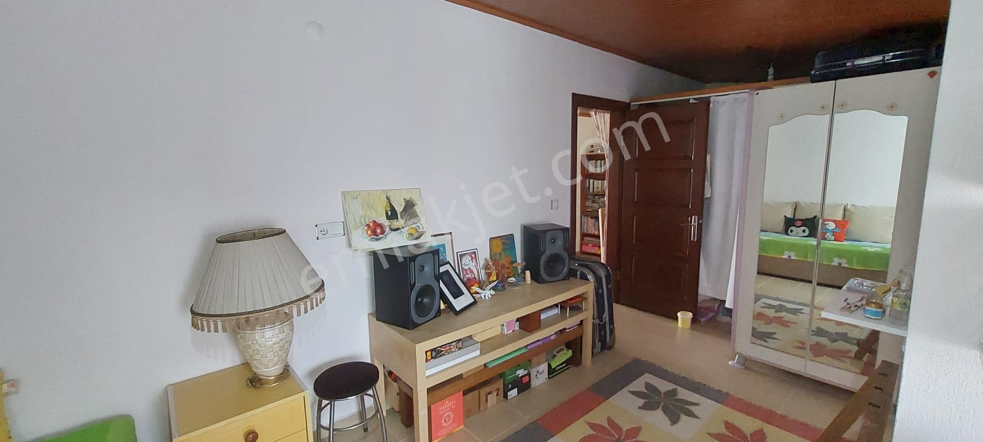 Kuşadası Merkezde Denize Yürüme Mesafesinde Satılık 3+1 Dubleks - Görsel 21