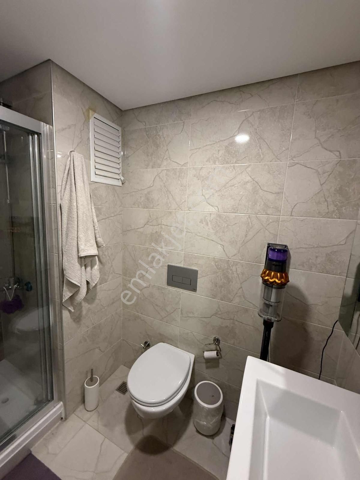 Sur Cadde'de Cadde Cephe 2+1 Katta Full Eşyalı Doğal Gazlı - Görsel 4