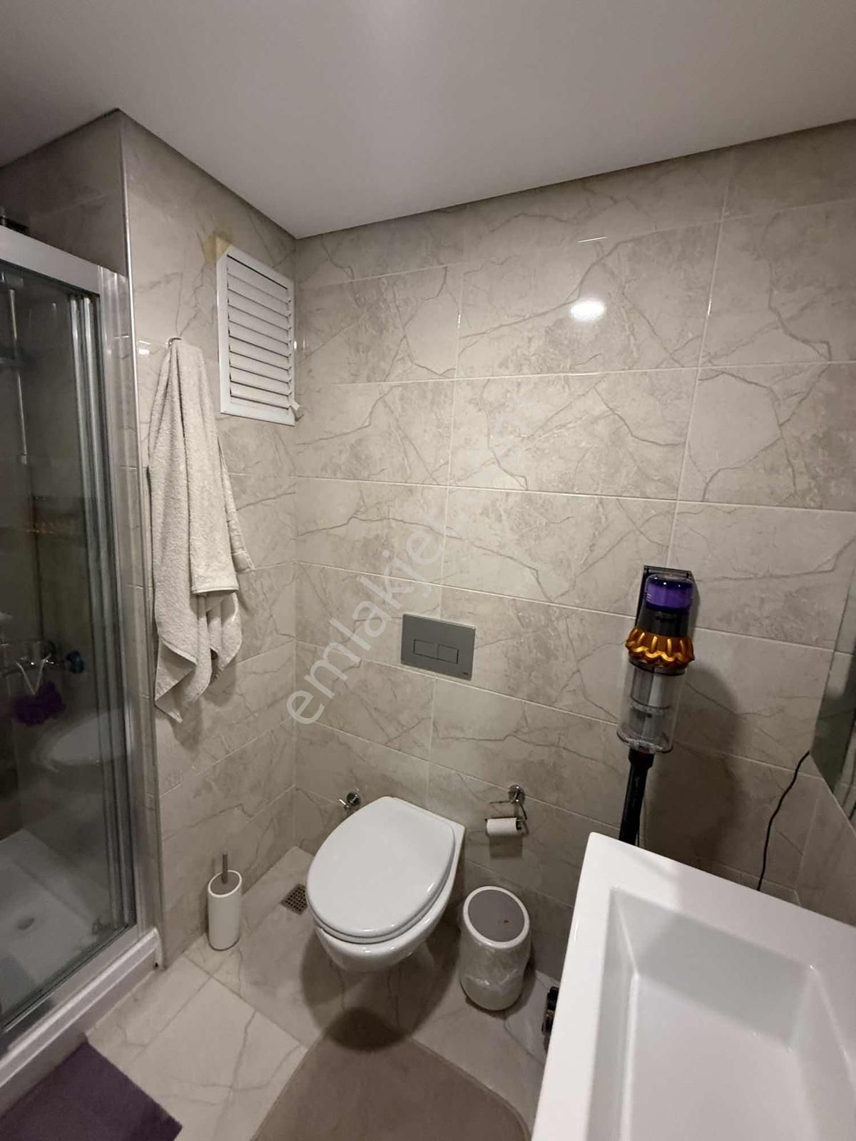 Sur Cadde'de Cadde Cephe 2+1 Katta Full Eşyalı Doğal Gazlı - Görsel 19